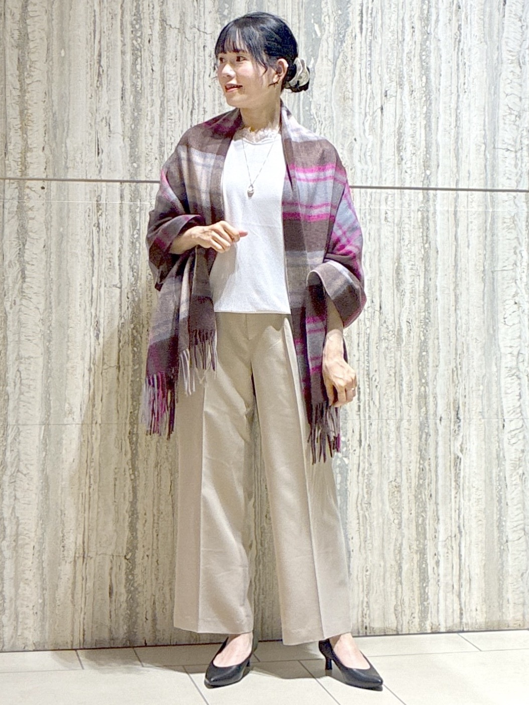  beni_gingerさんの「Reflect｜【二の腕カバー／手洗い可】ネックレース フレンチスリーブニット」を使ったコーディネート