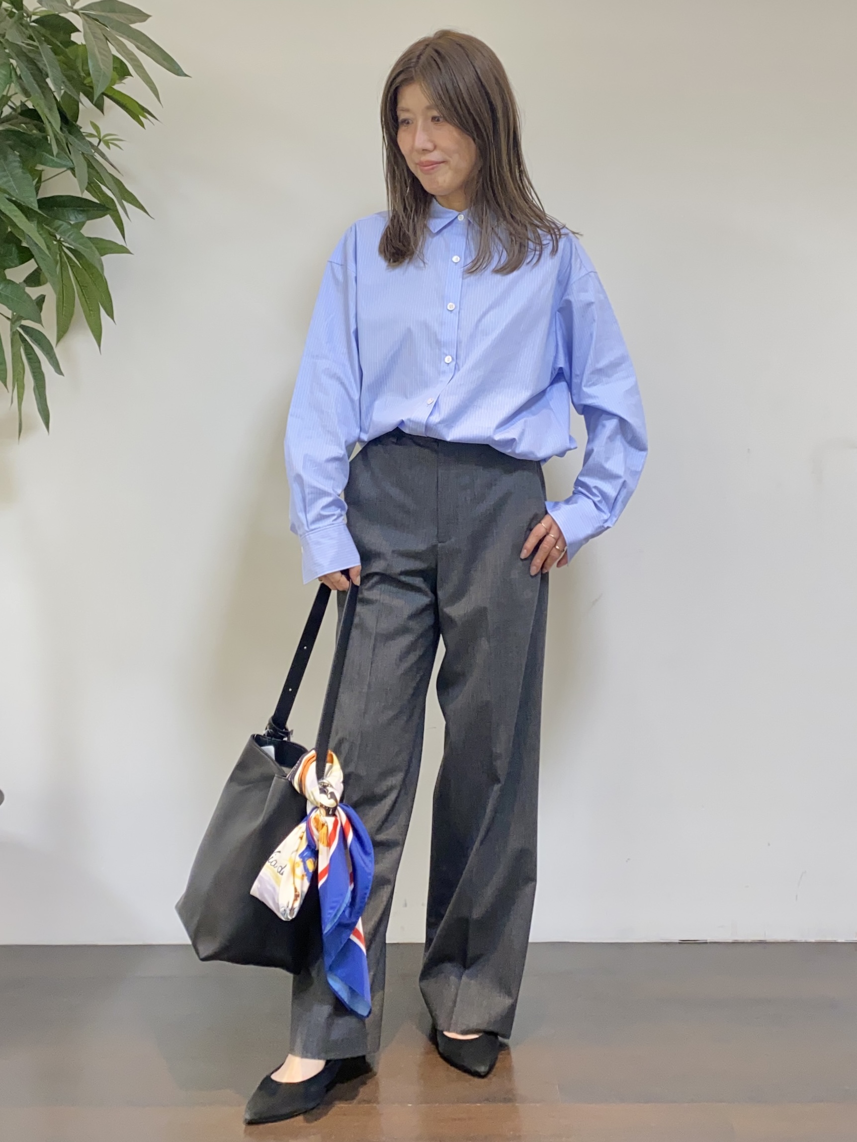 tomoさんの「UNTITLED｜【セットアップ可/秋羽織り/お仕事スーツ】ウールブレンドダブルジャケット」を使ったコーディネート