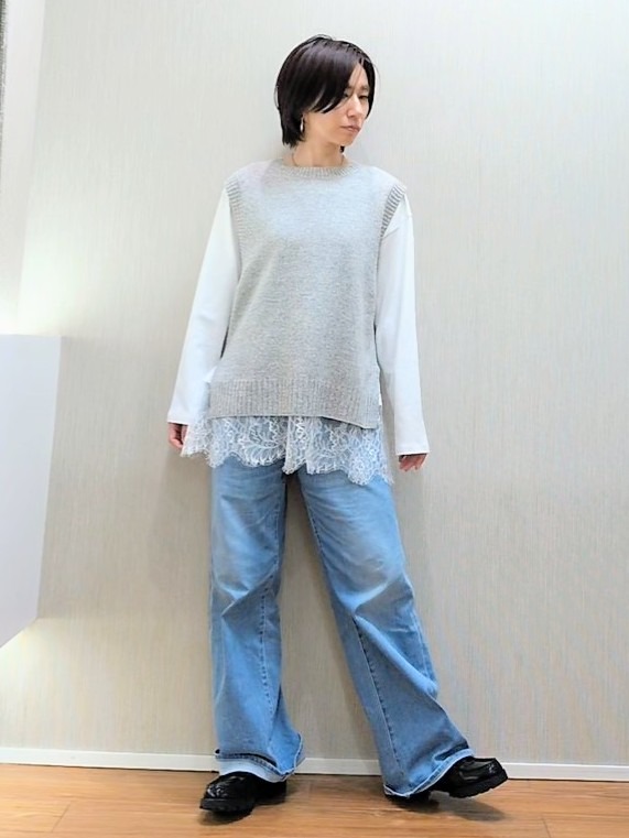 ミズタさんの「UNTITLED｜【撥水/軽量/薄中綿入り】スタンドカラーコート」を使ったコーディネート