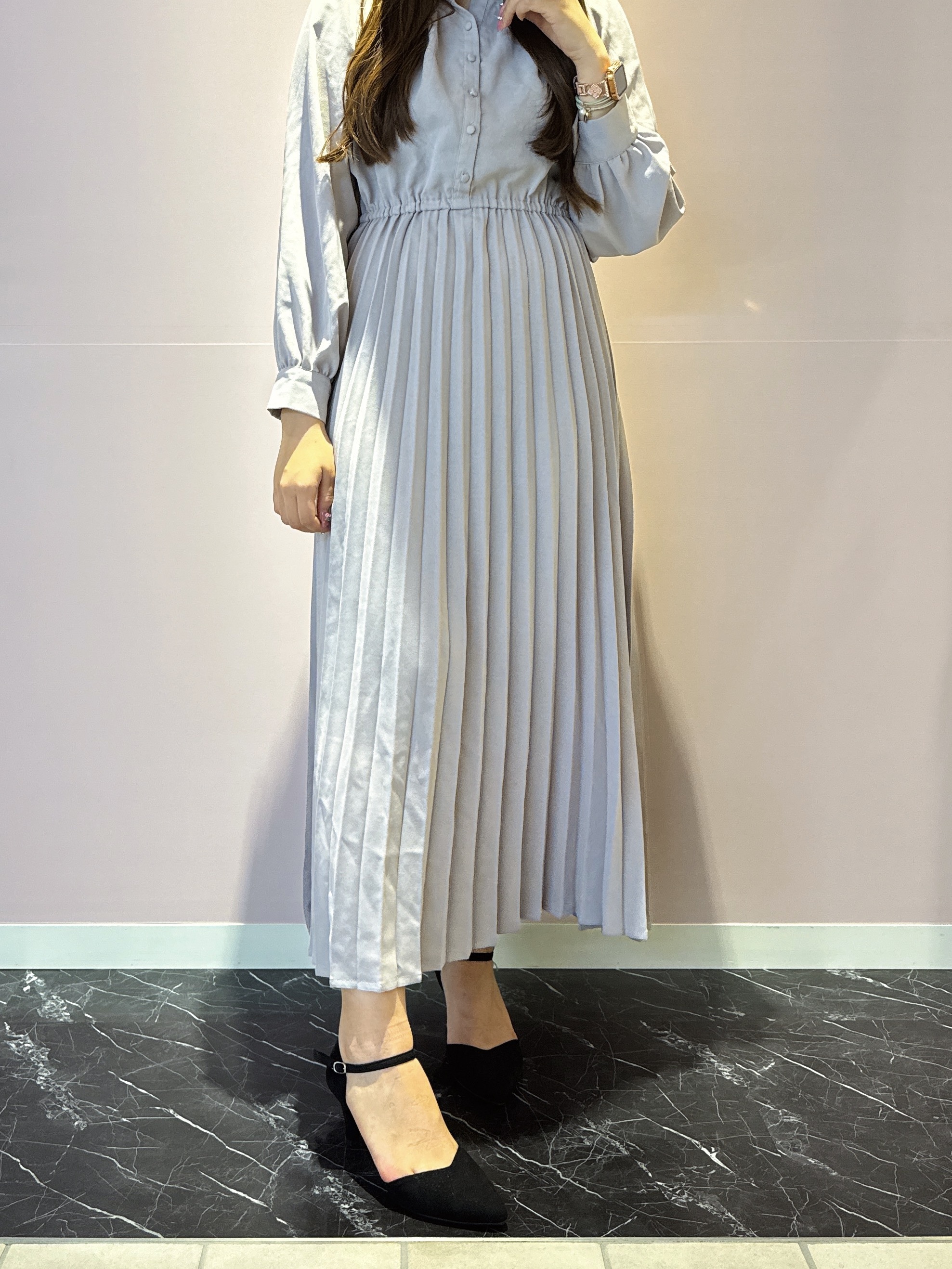 neinaさんの「ESPERANZA｜アンクルストラップパンプス」を使ったコーディネート