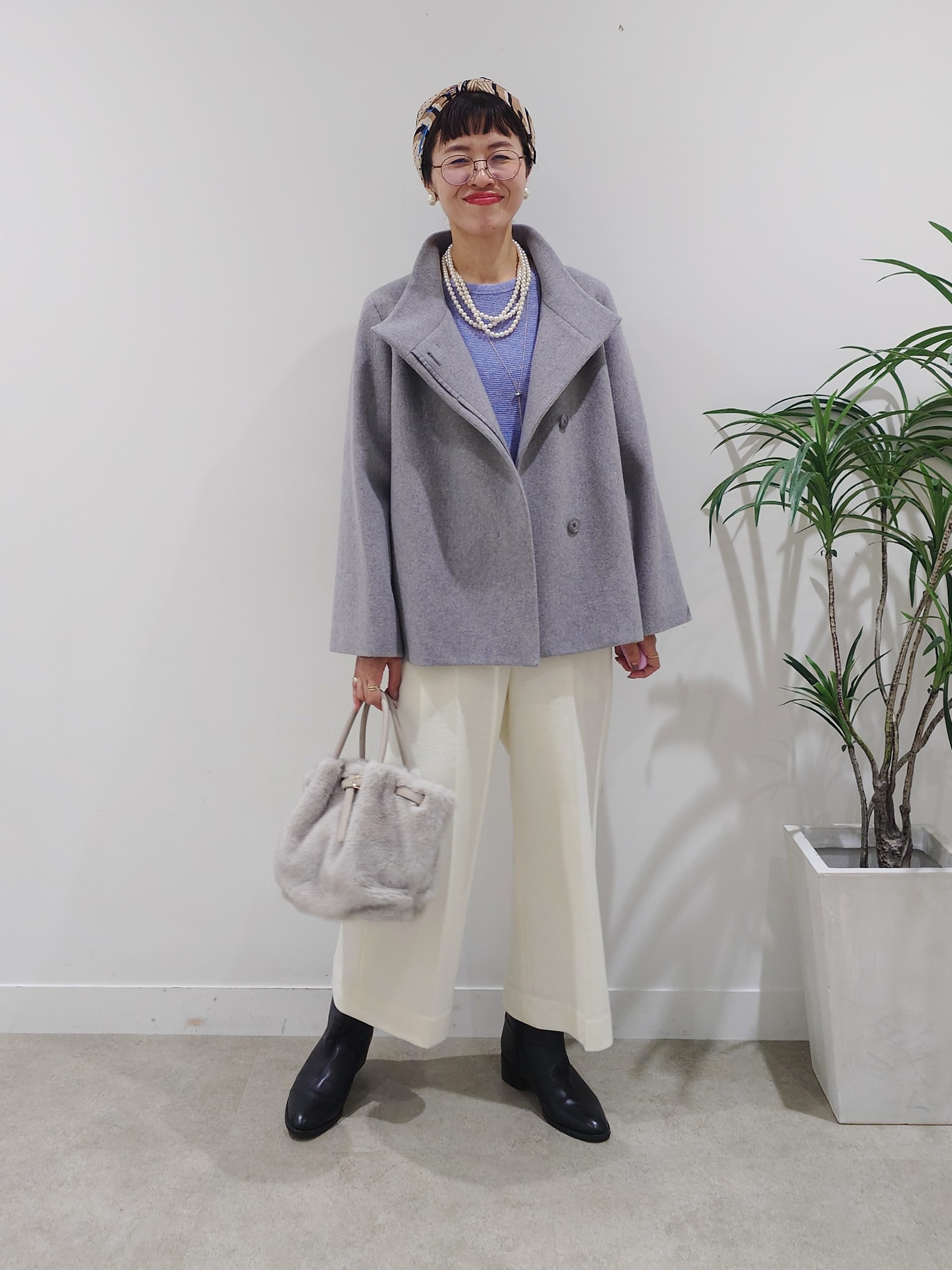 MUTSUKOさんの「UNTITLED｜【軽アウター/ウール100】ウールショートコート」を使ったコーディネート