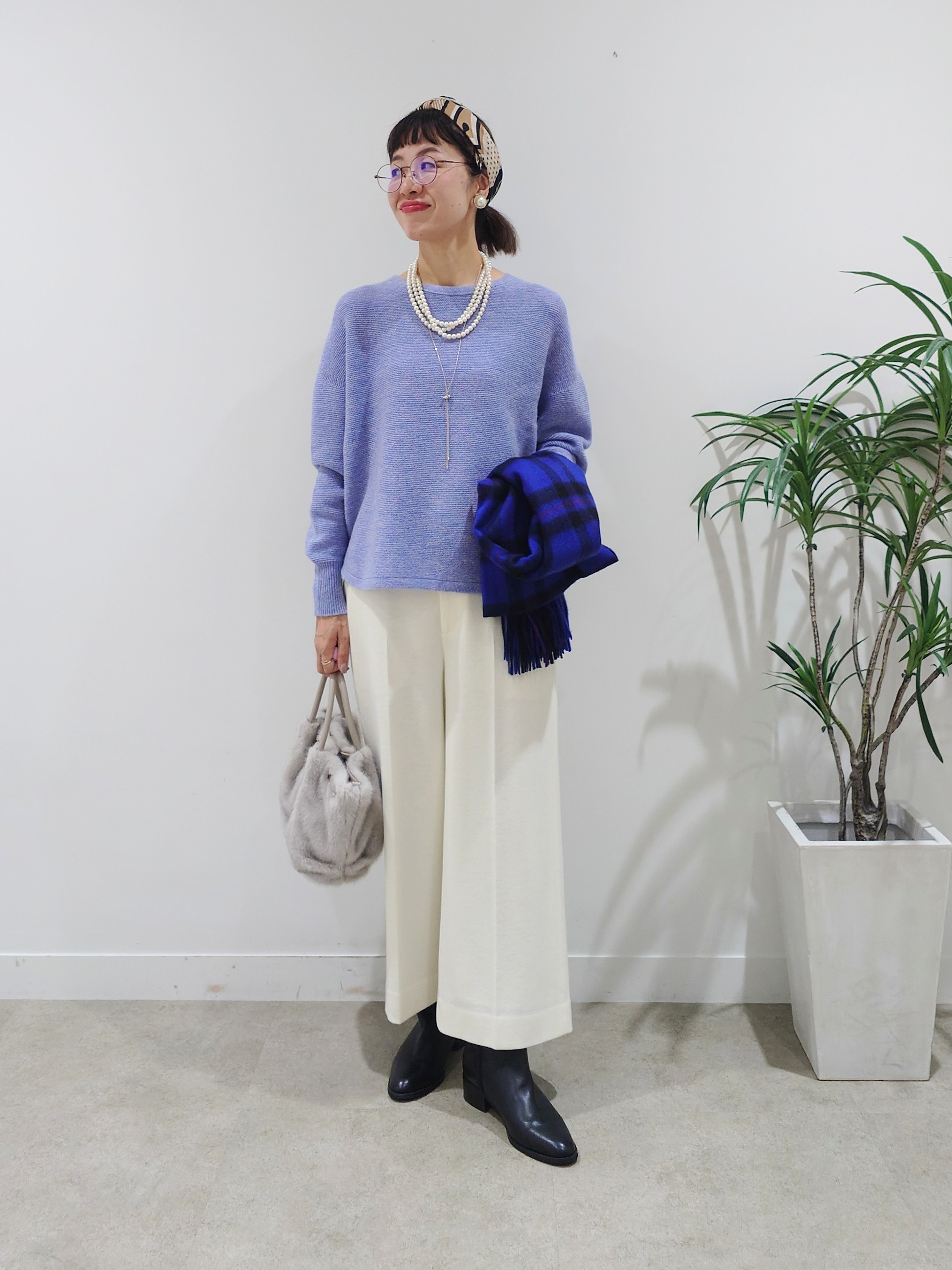 MUTSUKOさんの「UNTITLED｜【軽アウター/ウール100】ウールショートコート」を使ったコーディネート