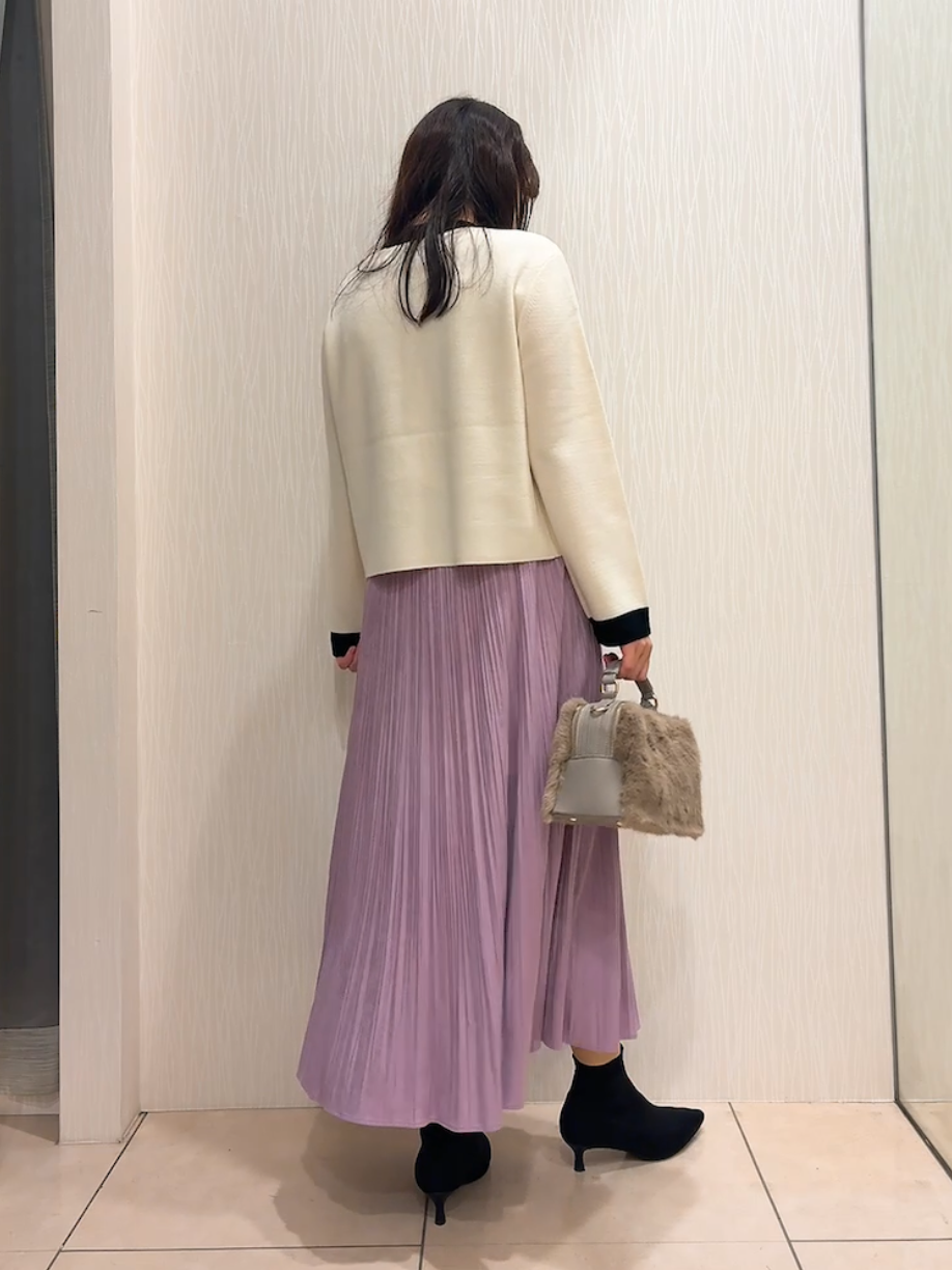 SAHOさんの「UNTITLED｜【アンサンブル可/ジャケットライク】モールラインカーディガン」を使ったコーディネート