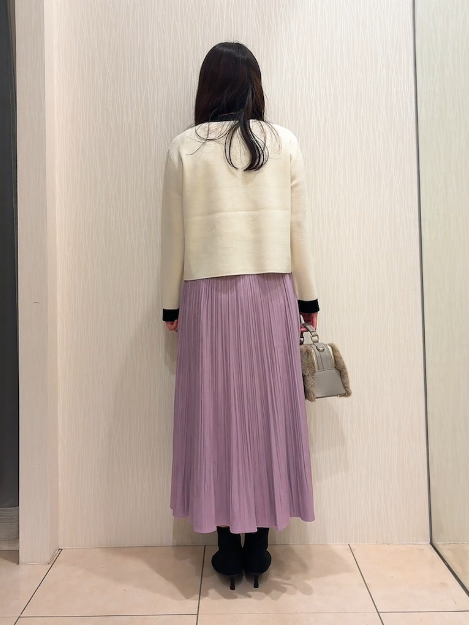 SAHOさんの「UNTITLED｜【アンサンブル可/ジャケットライク】モールラインカーディガン」を使ったコーディネート