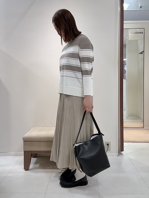 YUIさんの「UNTITLED｜【軽アウター/ウール100】ウールショートコート」を使ったコーディネート