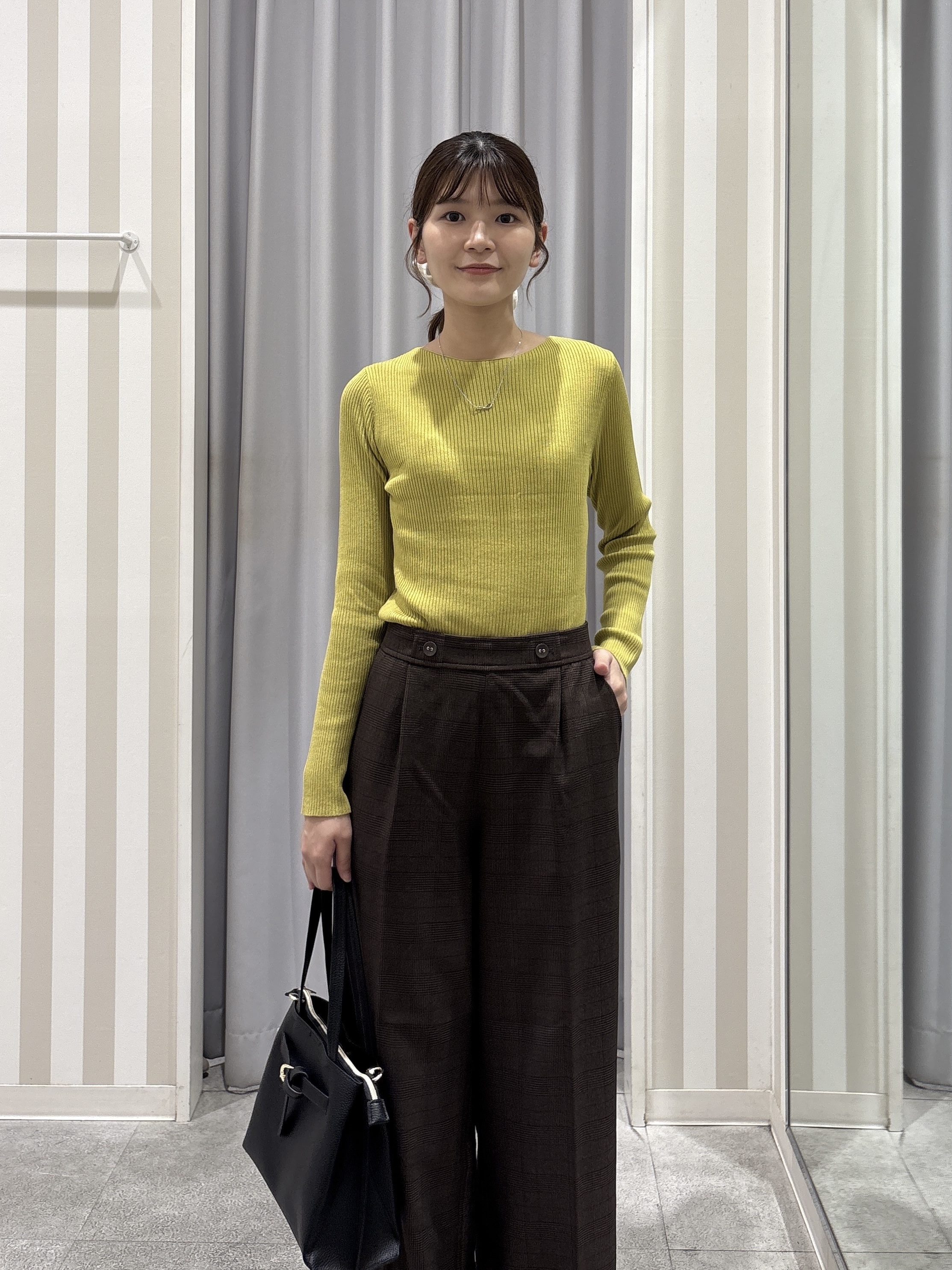 Rikaさんの「SHOO･LA･RUE｜【セットアップ可/洗濯後しわになりにくい】ウールフィール ダブルジャケット」を使ったコーディネート
