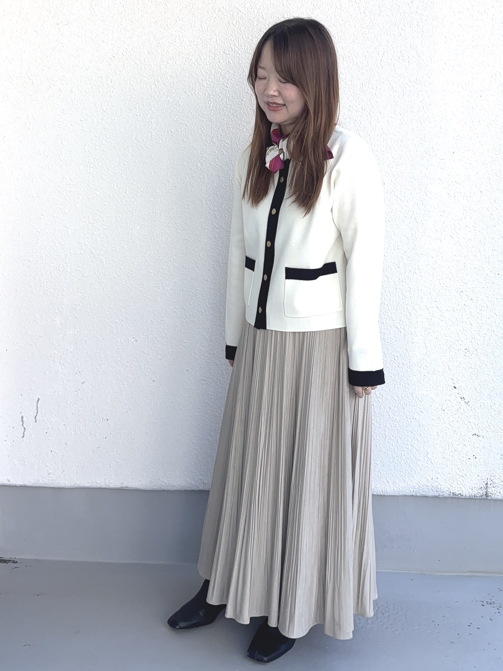 タマさんの「UNTITLED｜【アンサンブル可/ジャケットライク】モールラインカーディガン」を使ったコーディネート