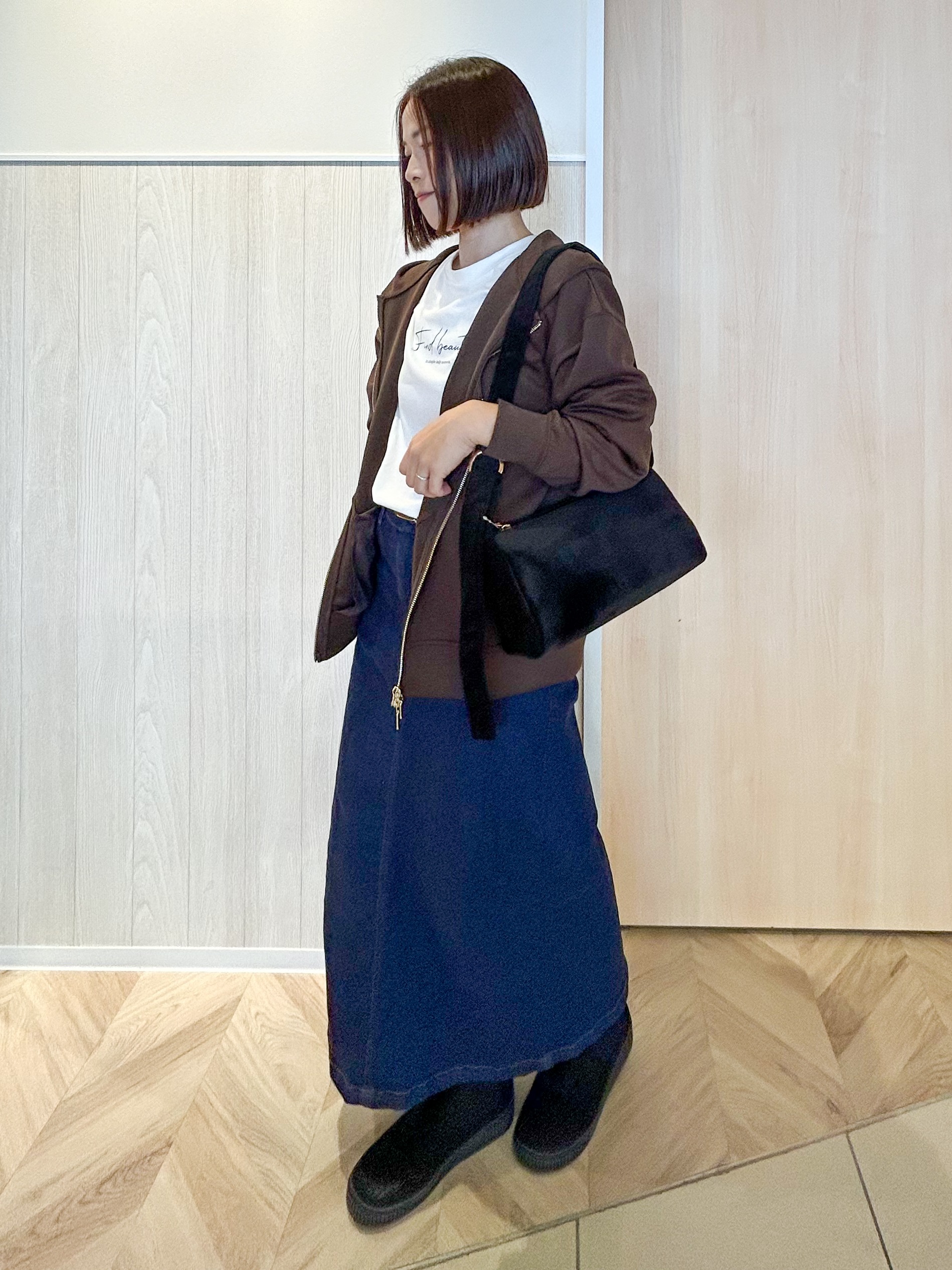 tomoさんの「SHOO･LA･RUE｜【S-LL/洗濯機可】もちさら ダブルジップパーカ」を使ったコーディネート