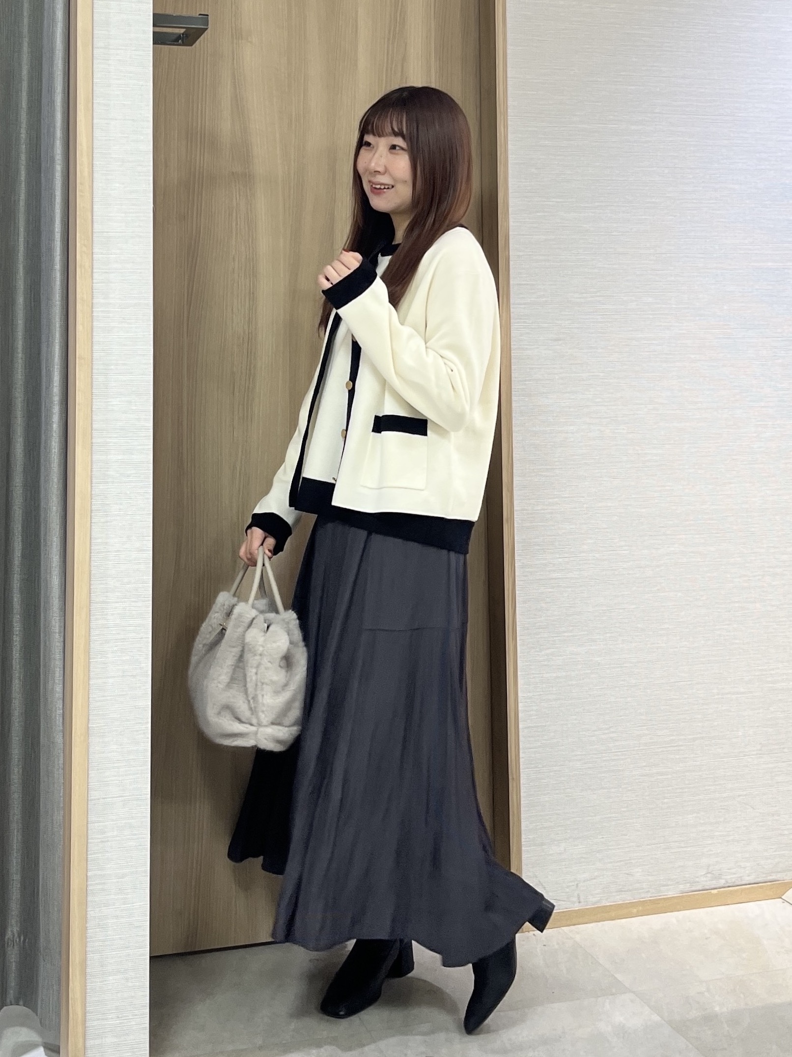 KAHOさんの「UNTITLED｜【アンサンブル可/ジャケットライク】モールラインカーディガン」を使ったコーディネート