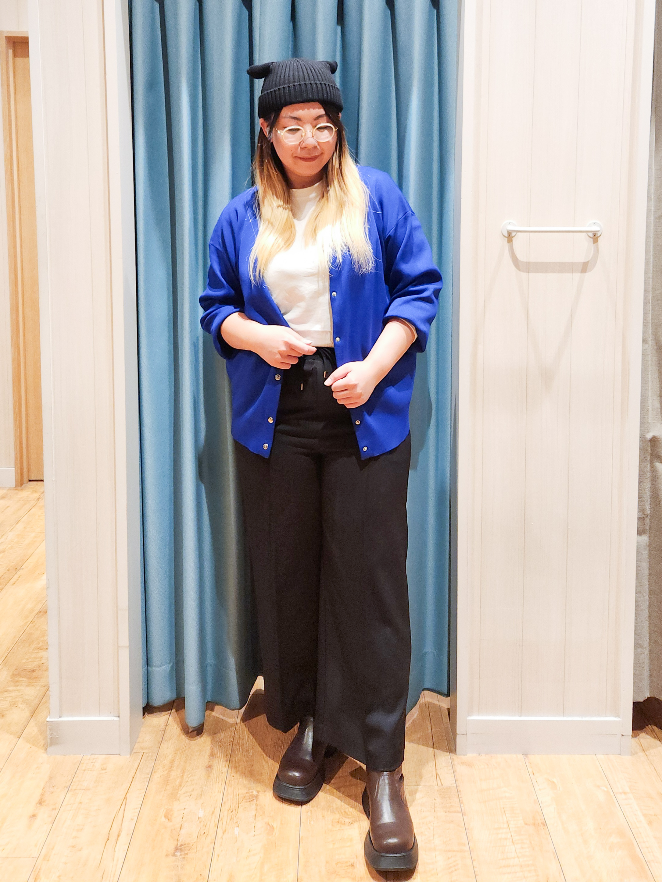 れーやんさんの「SHOO･LA･RUE｜【セットアップ可/洗濯機可】軽やかに羽織れる スポンディッシュ ニットカーディガン」を使ったコーディネート