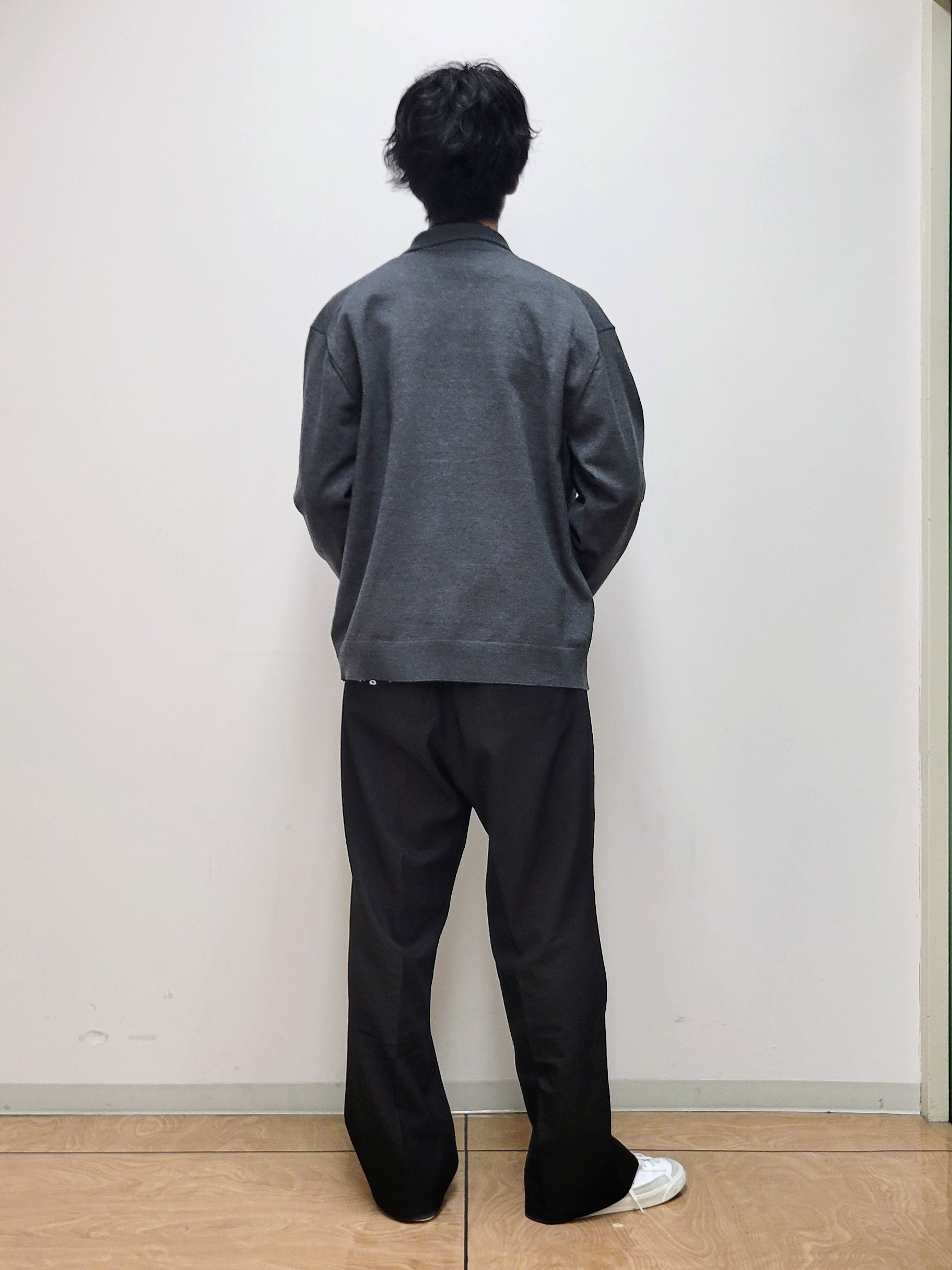 piroyaさんの「TAKEO KIKUCHI｜ニット シャツ カーディガン」を使ったコーディネート