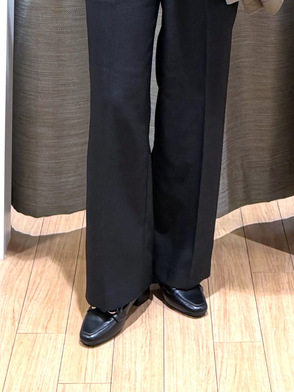 myuさんの「grove｜【撥水／シルエット2WAY】ゆったり着られて体型カバー◎ スタンドネック テントラインコート」を使ったコーディネート
