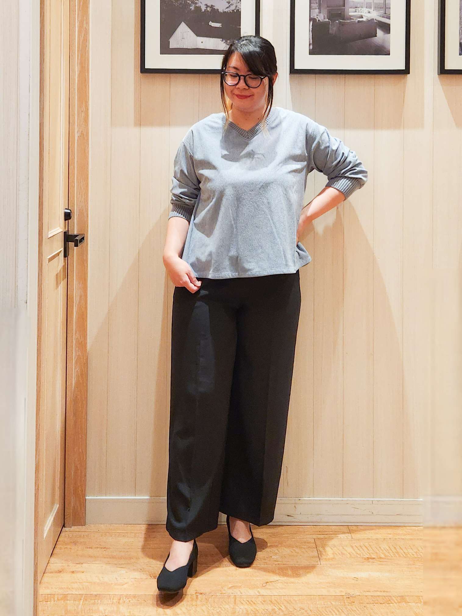 れーやんさんの「SHOO･LA･RUE｜【S-LL/洗濯機可/前後2WAY】大人上品にきまる コーデュロイトップス」を使ったコーディネート