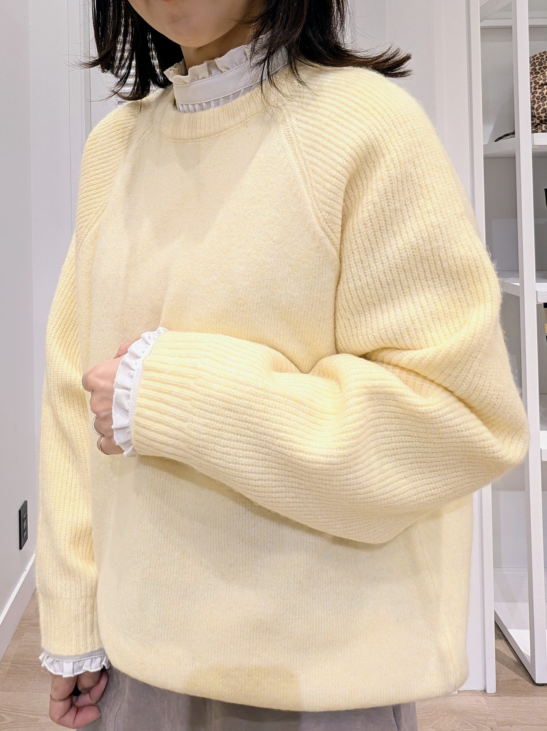 enさんの「Dessin｜【洗濯機OK/サスティナブル/6色展開】編地切替ラグラン ニットプルオーバー」を使ったコーディネート