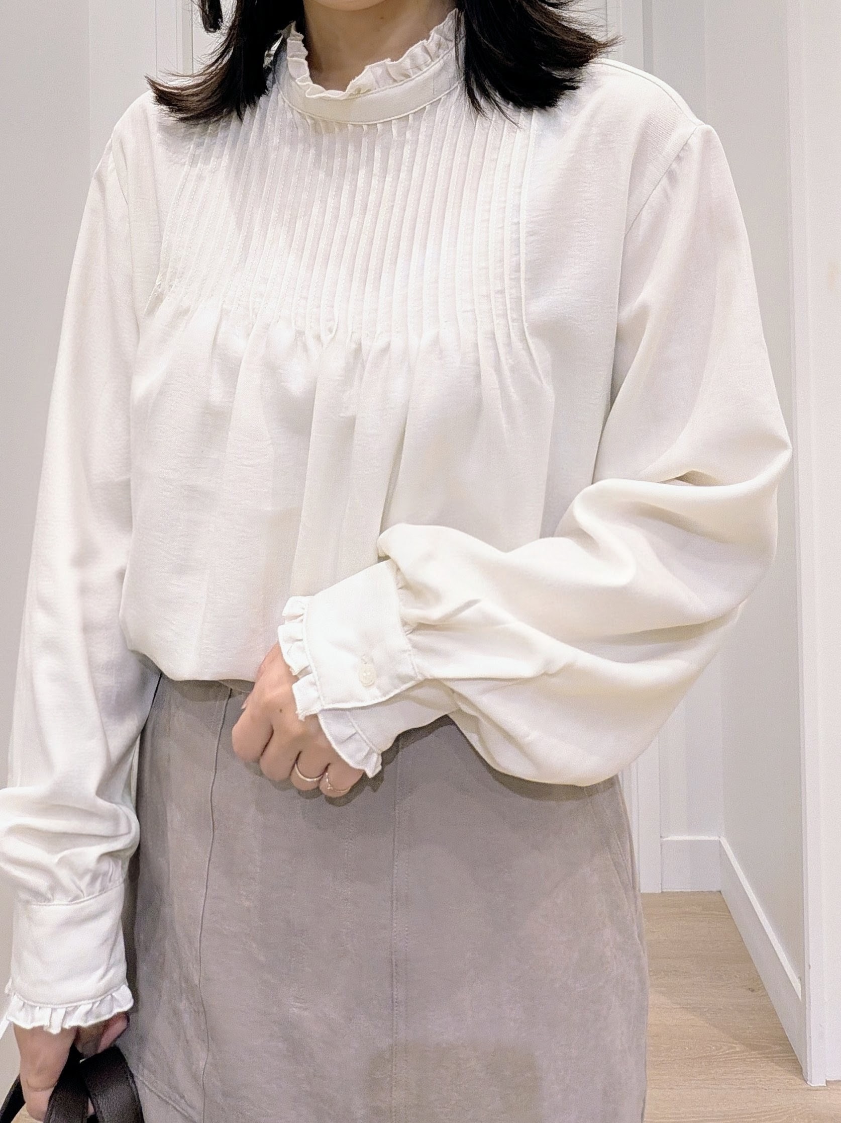 enさんの「Dessin｜【洗濯機OK/サスティナブル/6色展開】編地切替ラグラン ニットプルオーバー」を使ったコーディネート