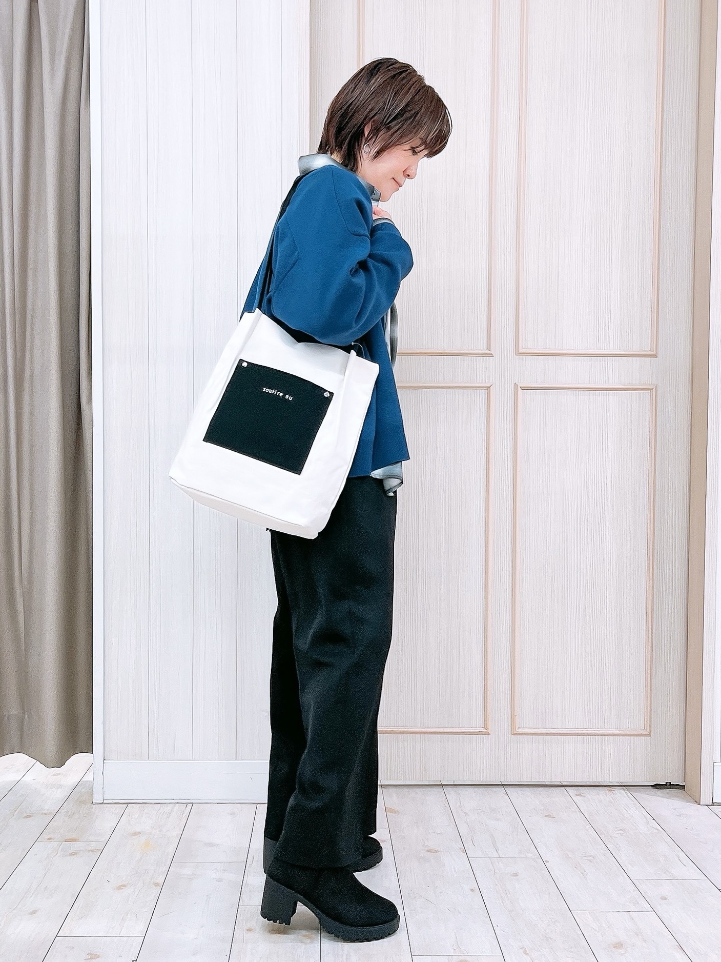 kaneさんの「SHOO･LA･RUE｜【毛玉になりにくい/S-LL/洗濯機可/体型カバー】Vネックゆったりカーディガン」を使ったコーディネート