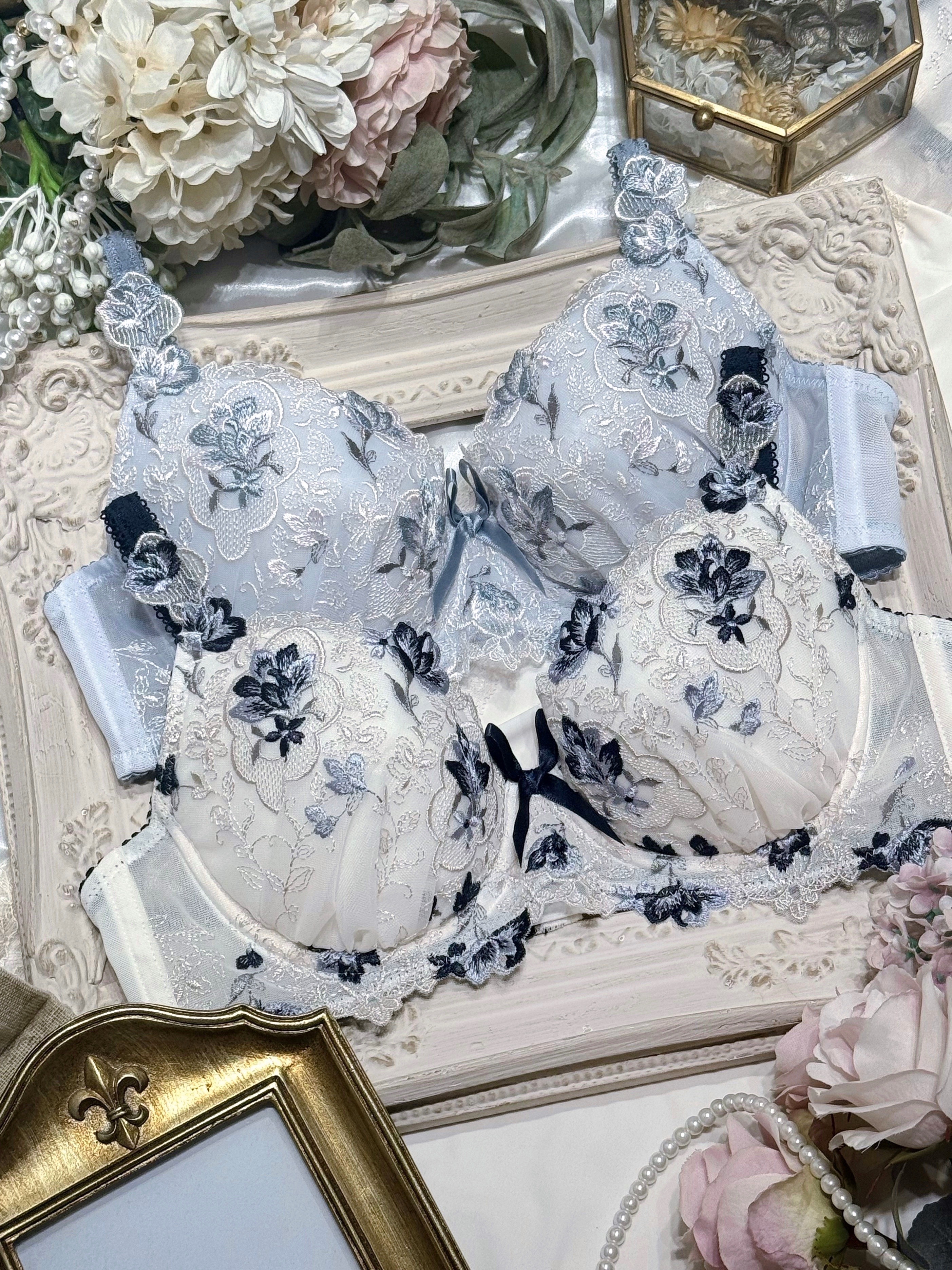 maiさんの「Risa Magli｜アンネリース ブラジャー （B－C） ＜Side Shape（サイドシェイプ）＞」を使ったコーディネート