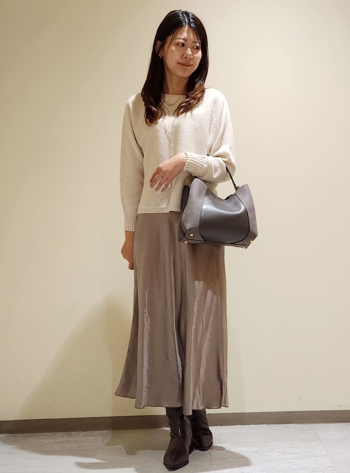yukaさんの「COUP DE CHANCE｜【手洗い可／日本製】ブークレドルマンニット」を使ったコーディネート