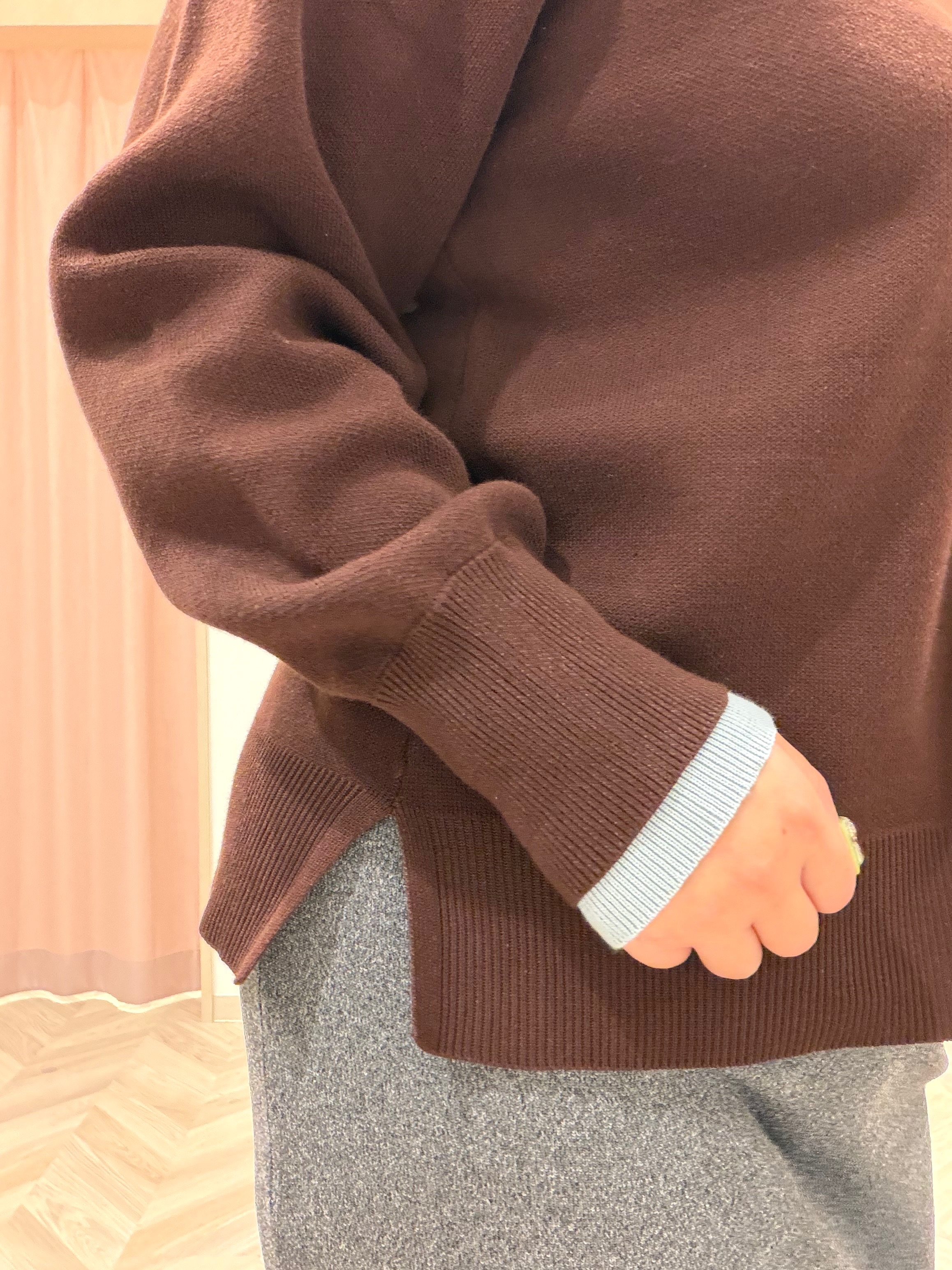 まちゃんなちゃんさんの「SHOO･LA･RUE｜【洗濯機可/S-LL】配色がアクセント スウェットライクニット」を使ったコーディネート