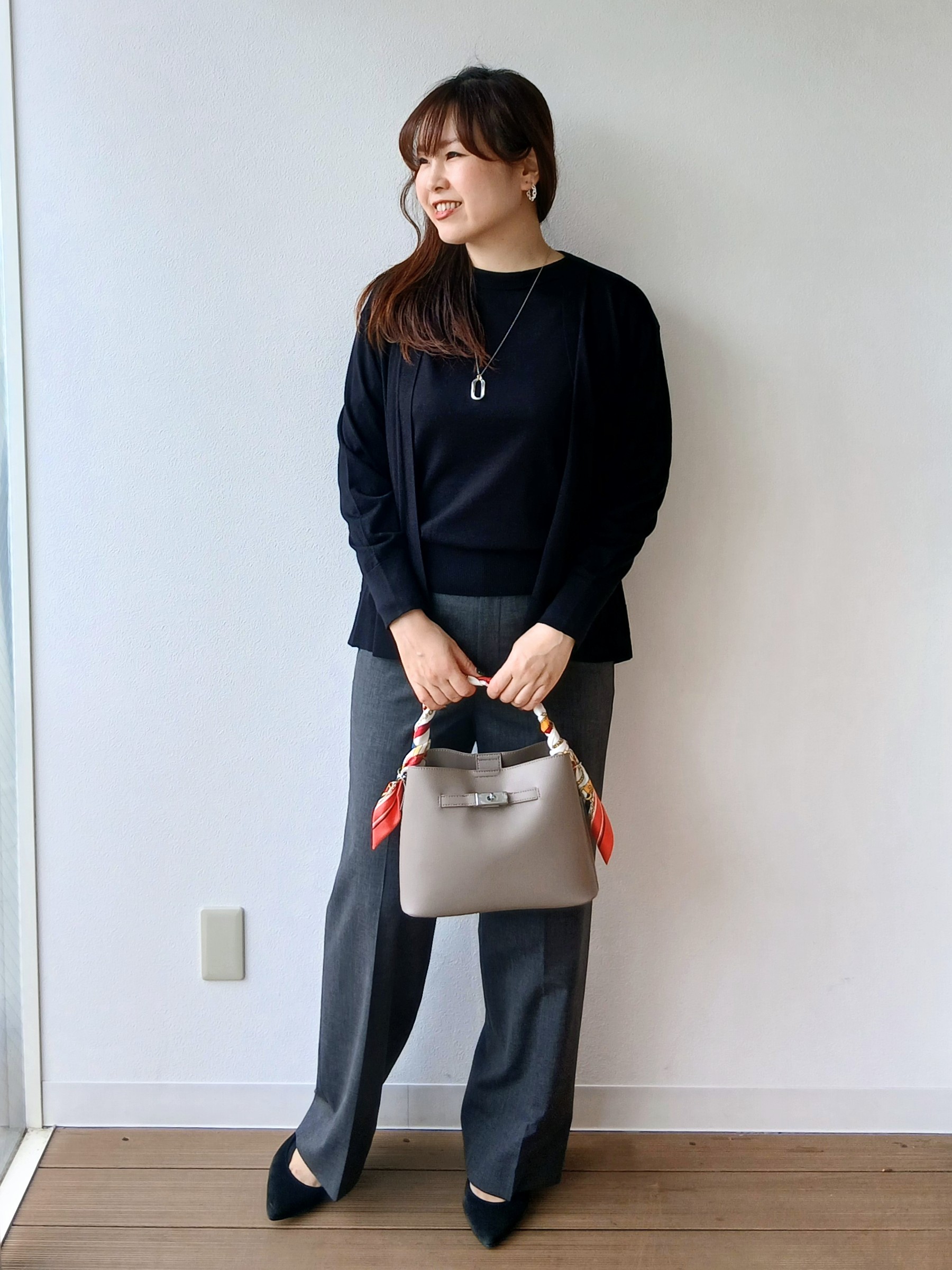 なみきさんの「UNTITLED｜【アンサンブル可/秋羽織り/通勤】シルクウールカシミヤカーディガン」を使ったコーディネート