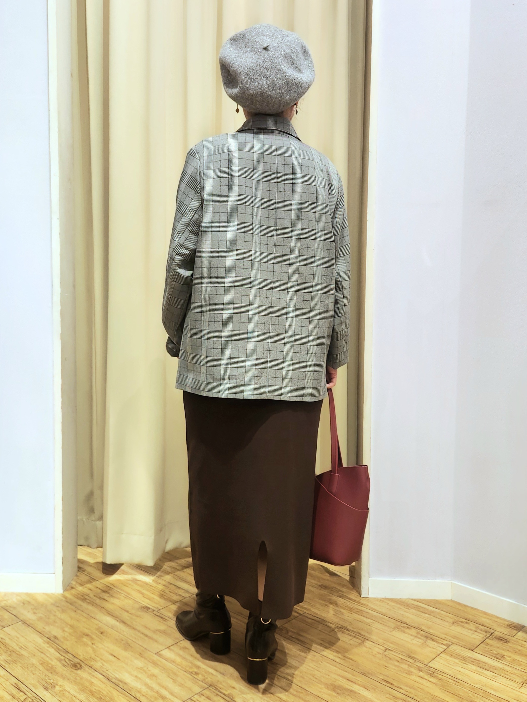 くまさんの「SHOO･LA･RUE｜【セットアップ可/洗濯後しわになりにくい】ウールフィール ダブルジャケット」を使ったコーディネート