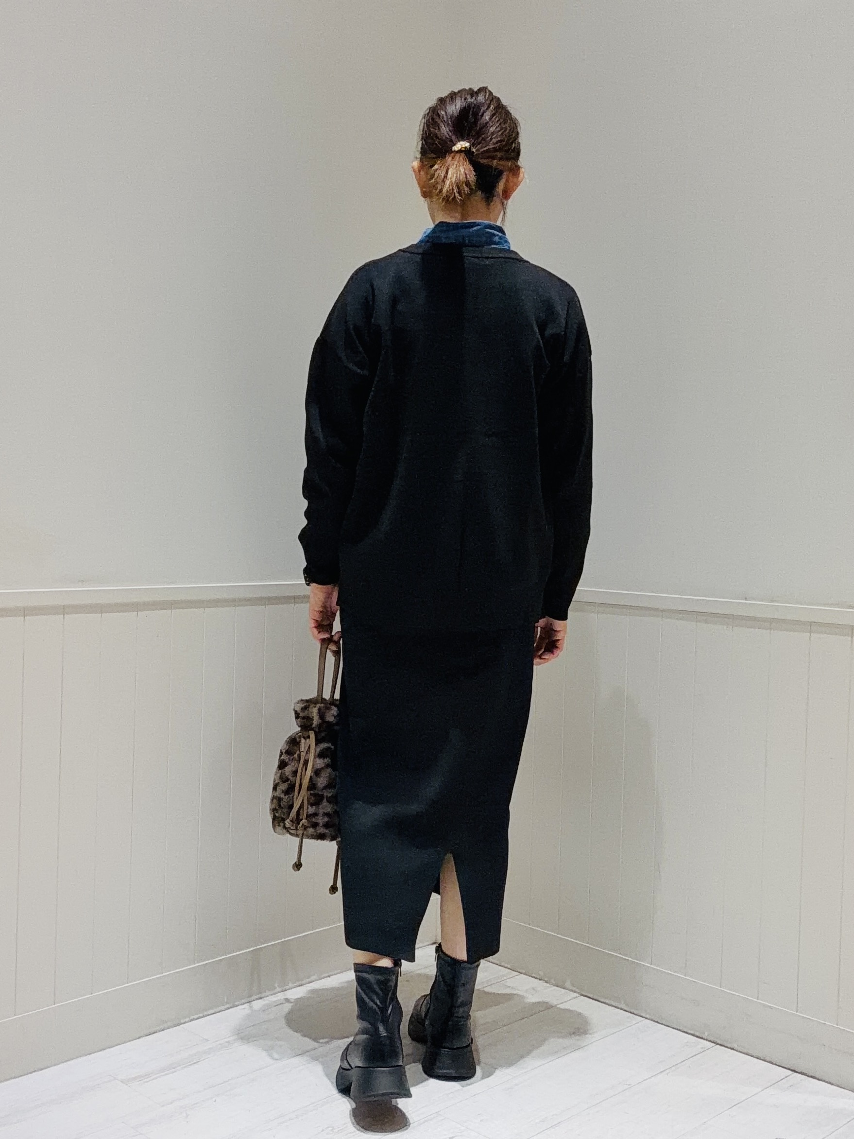 Kyonさんの「SHOO･LA･RUE｜【セットアップ可/洗濯機可】軽やかに羽織れる スポンディッシュ ニットカーディガン」を使ったコーディネート