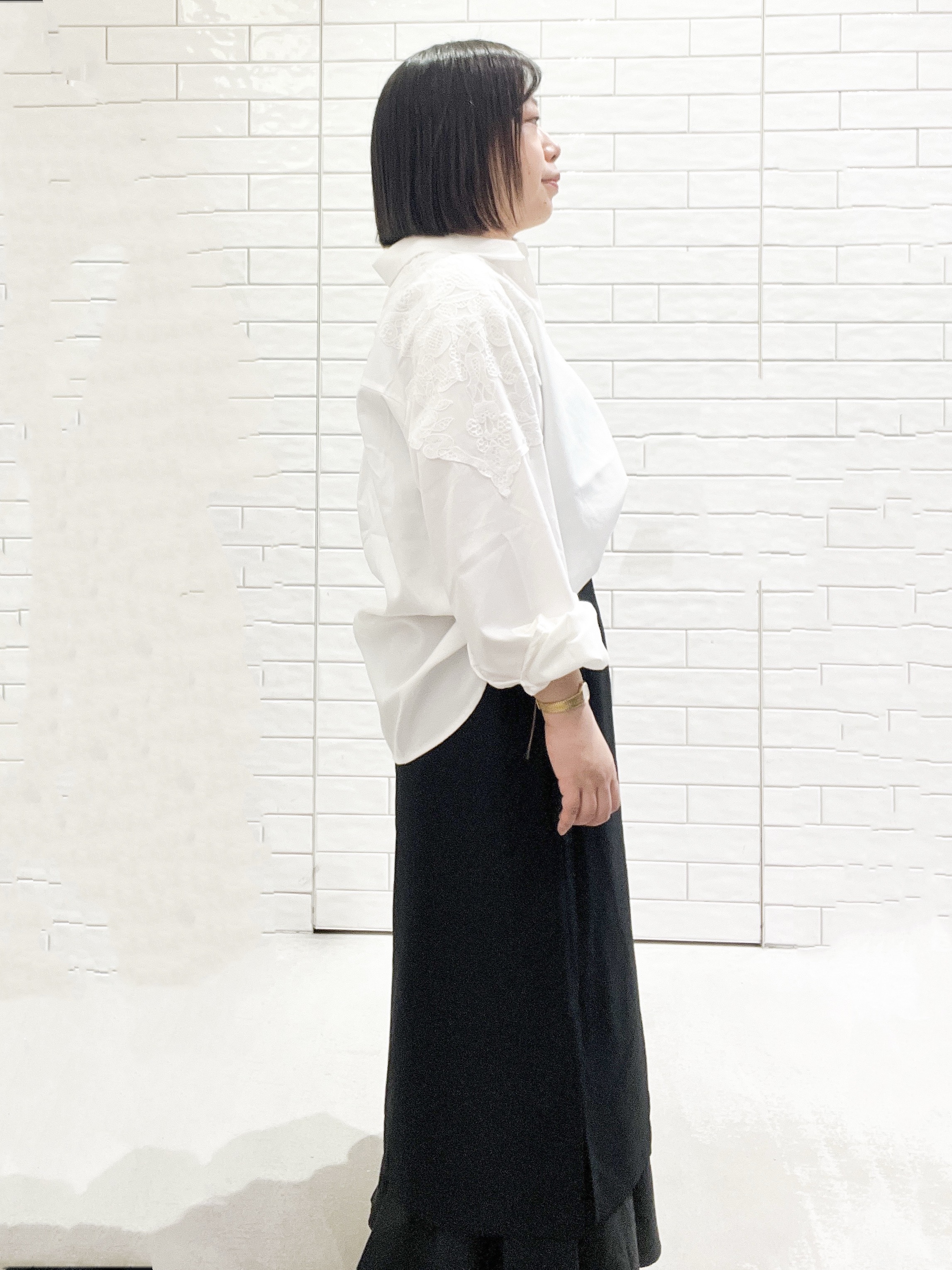 ayuさんの「OPAQUE.CLIP｜レースモチーフドッキングシャツ【洗濯機OK】」を使ったコーディネート