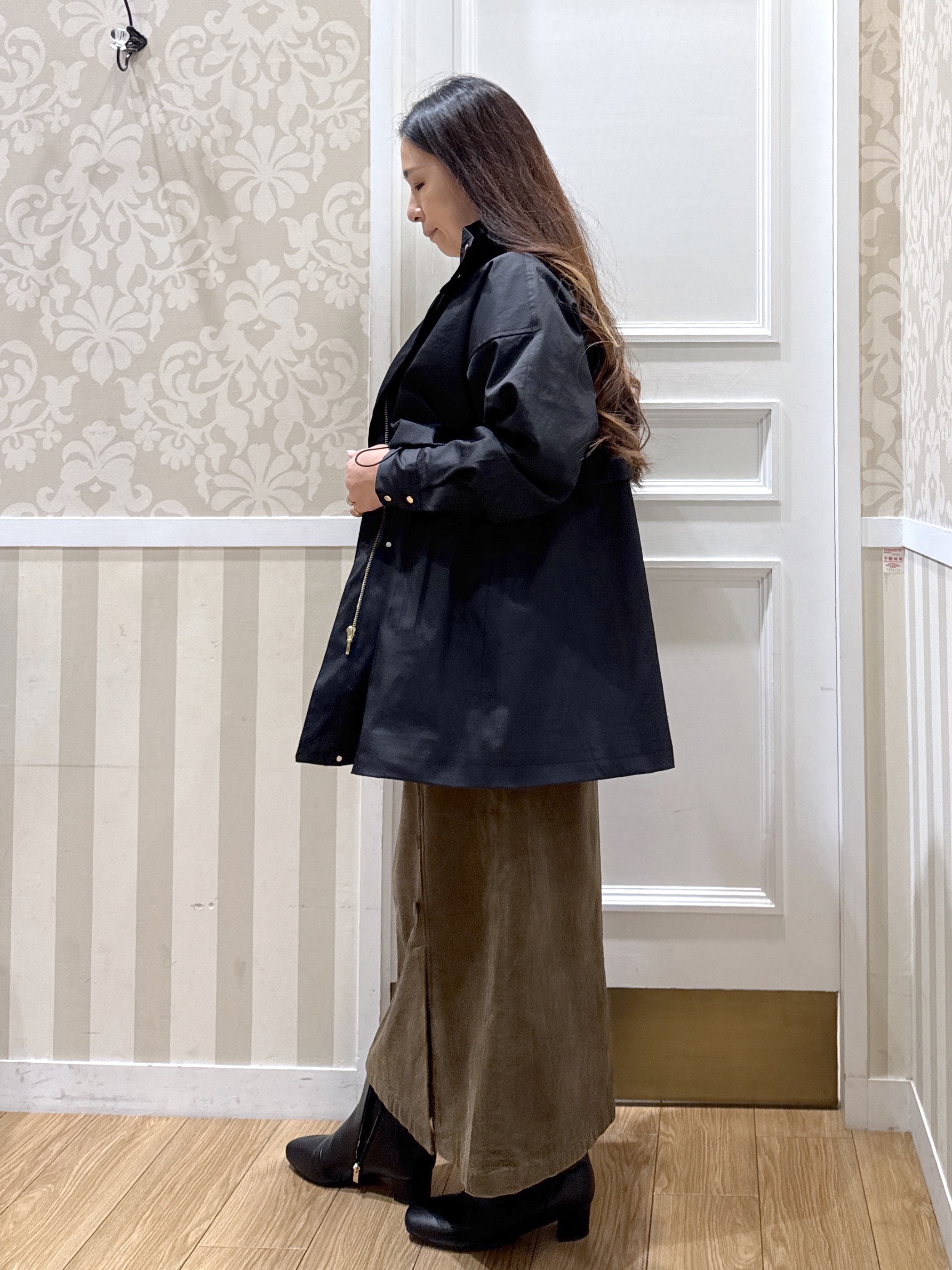 sachiさんの「grove｜【撥水／シルエット2WAY】ゆったり着られて体型カバー◎ スタンドネック テントラインコート」を使ったコーディネート