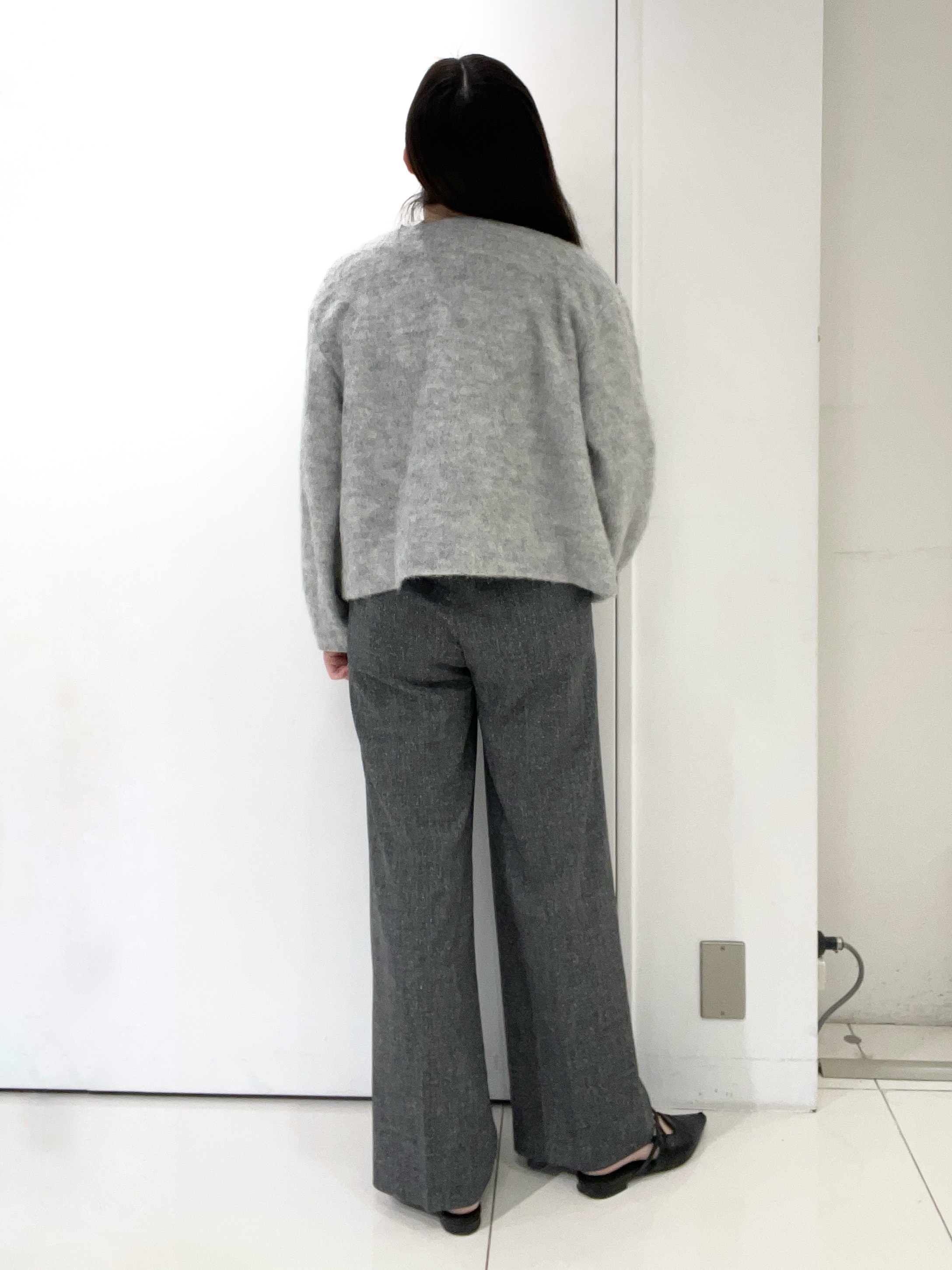 moeさんの「UNTITLED｜【軽アウター/秋羽織り】シャギージップカーデ」を使ったコーディネート