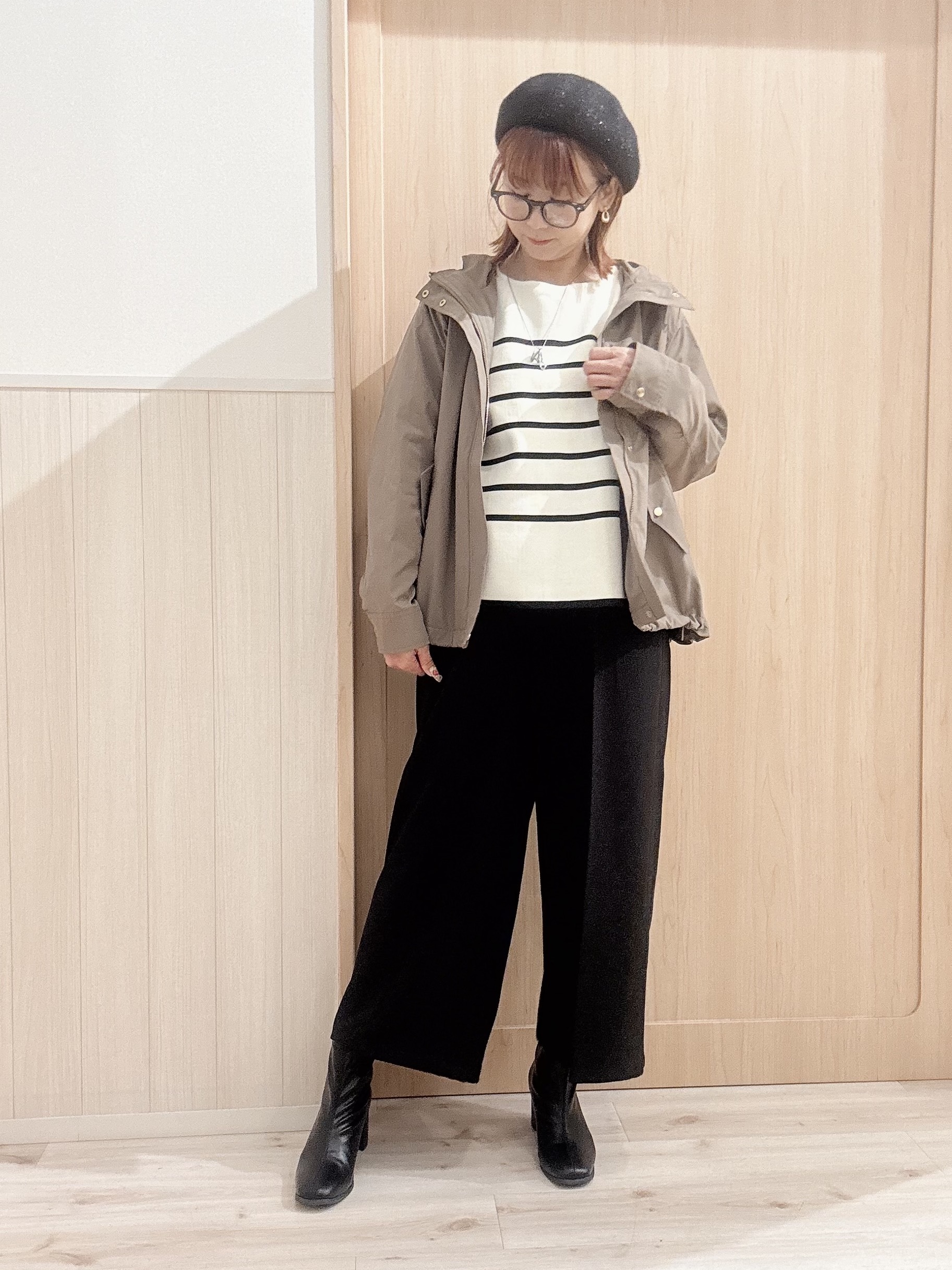モカさんの「SHOO･LA･RUE｜【洗濯機可/撥水/マルチWAY】ファーライナー付き 毎日欲張りマンパ」を使ったコーディネート