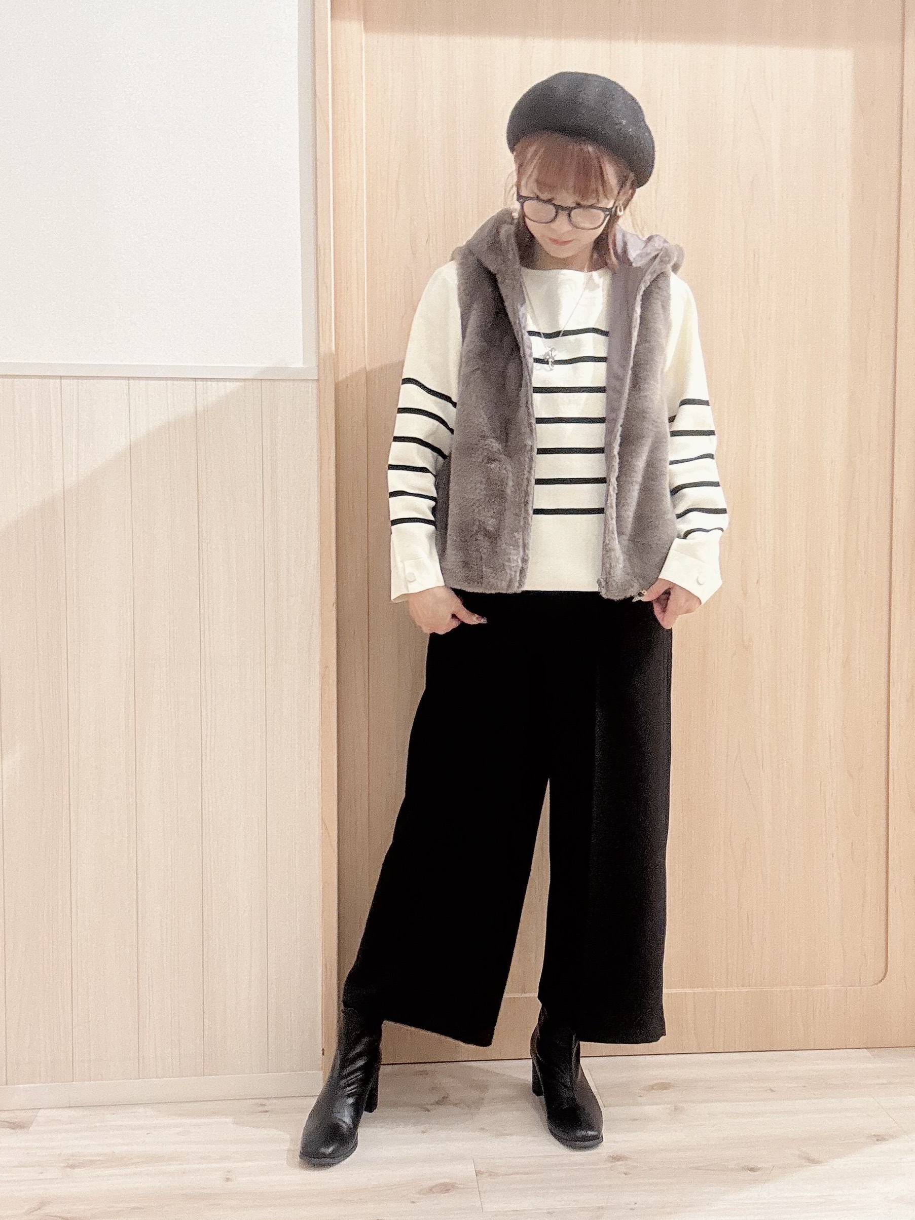 モカさんの「SHOO･LA･RUE｜【洗濯機可/撥水/マルチWAY】ファーライナー付き 毎日欲張りマンパ」を使ったコーディネート