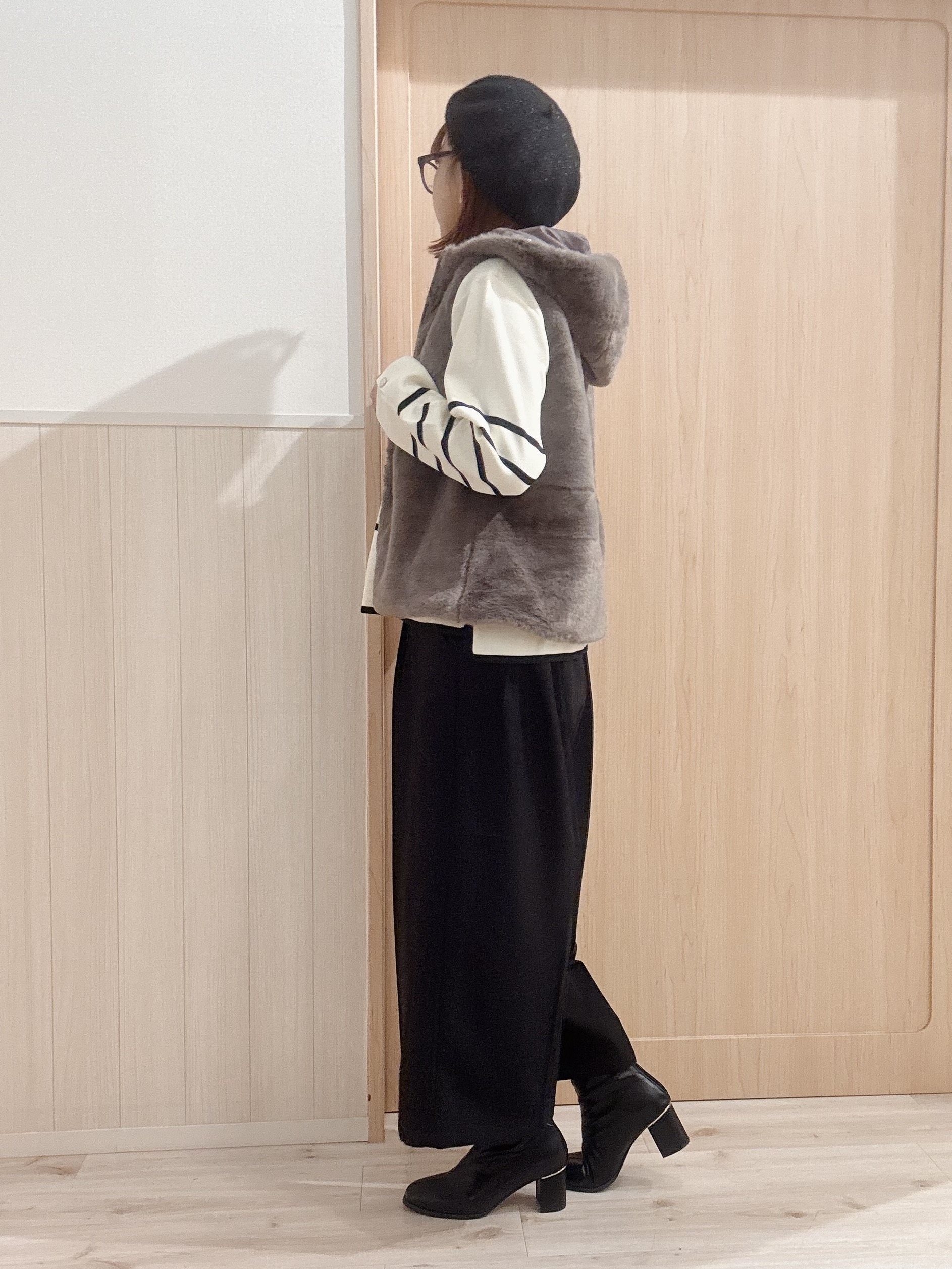 モカさんの「SHOO･LA･RUE｜【洗濯機可/撥水/マルチWAY】ファーライナー付き 毎日欲張りマンパ」を使ったコーディネート