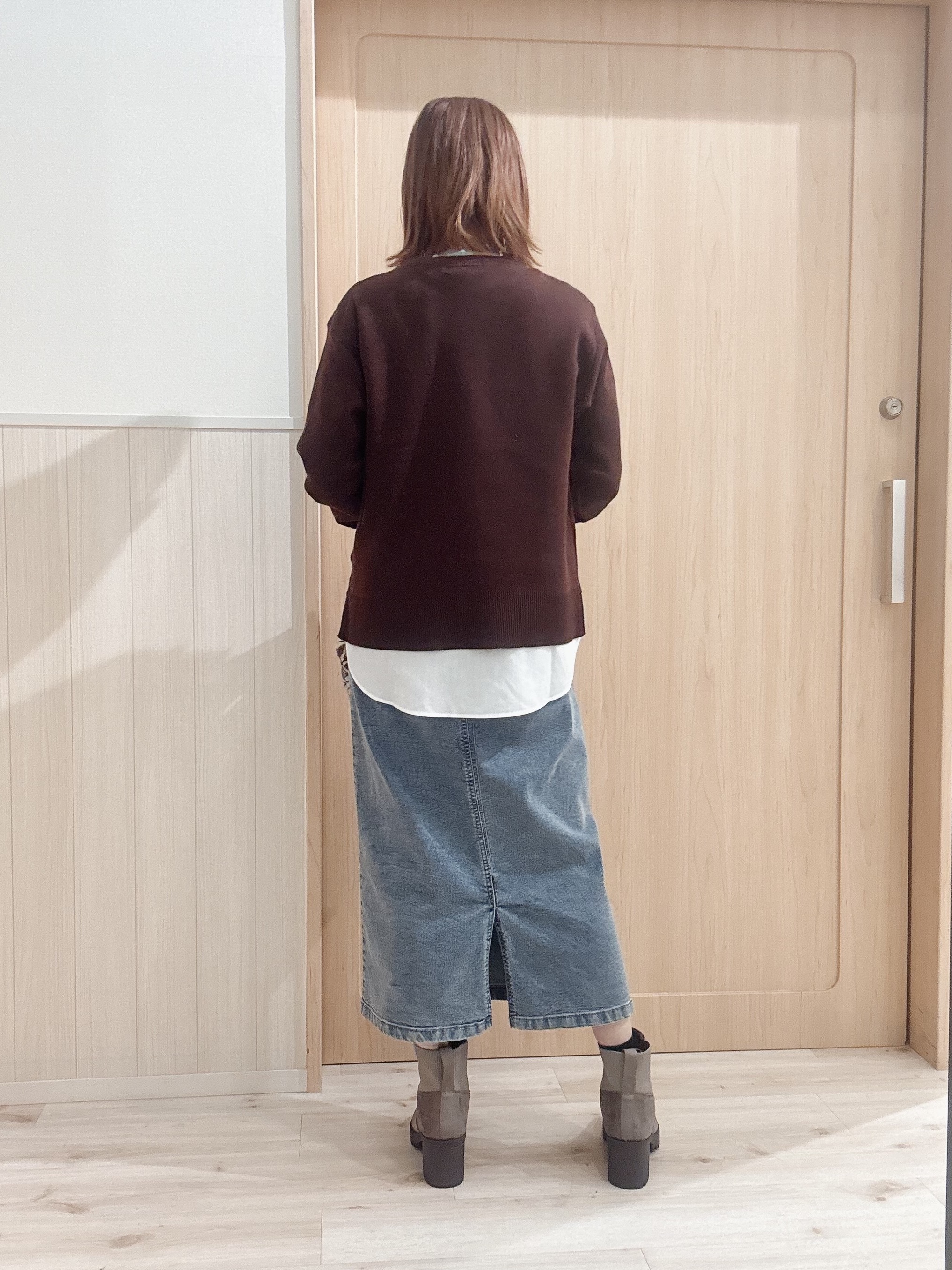 モカさんの「SHOO･LA･RUE｜【洗濯機可/S-LL】配色がアクセントに。スウェットライクニット」を使ったコーディネート