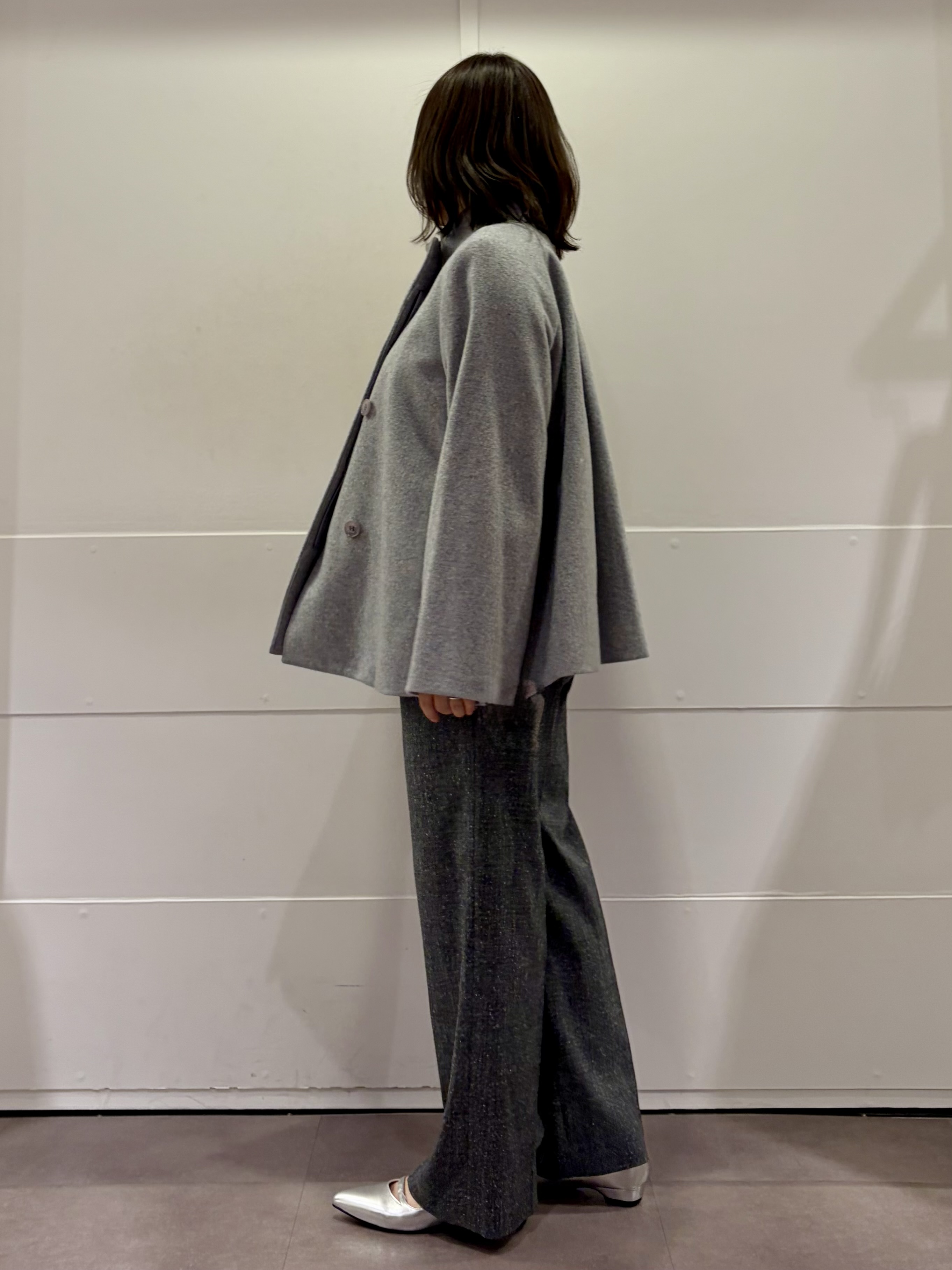 TOKOさんの「UNTITLED｜【軽アウター/ウール100】ウールショートコート」を使ったコーディネート