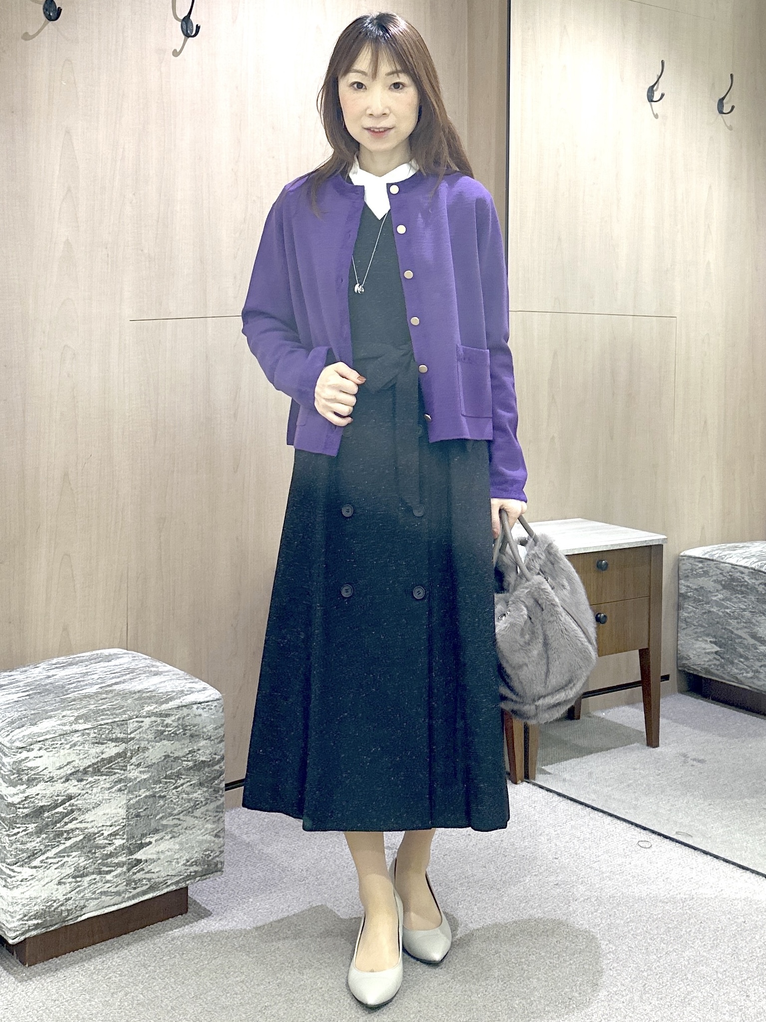 Miwaさんの「UNTITLED｜【きれいめ/お仕事着】サテンドレープブラウス」を使ったコーディネート