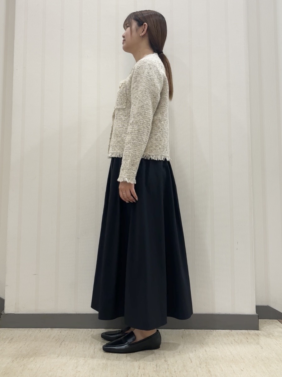 ちひさんの「INDIVI｜【華やか／ラメ】ミックスツイード ニットジャケット」を使ったコーディネート