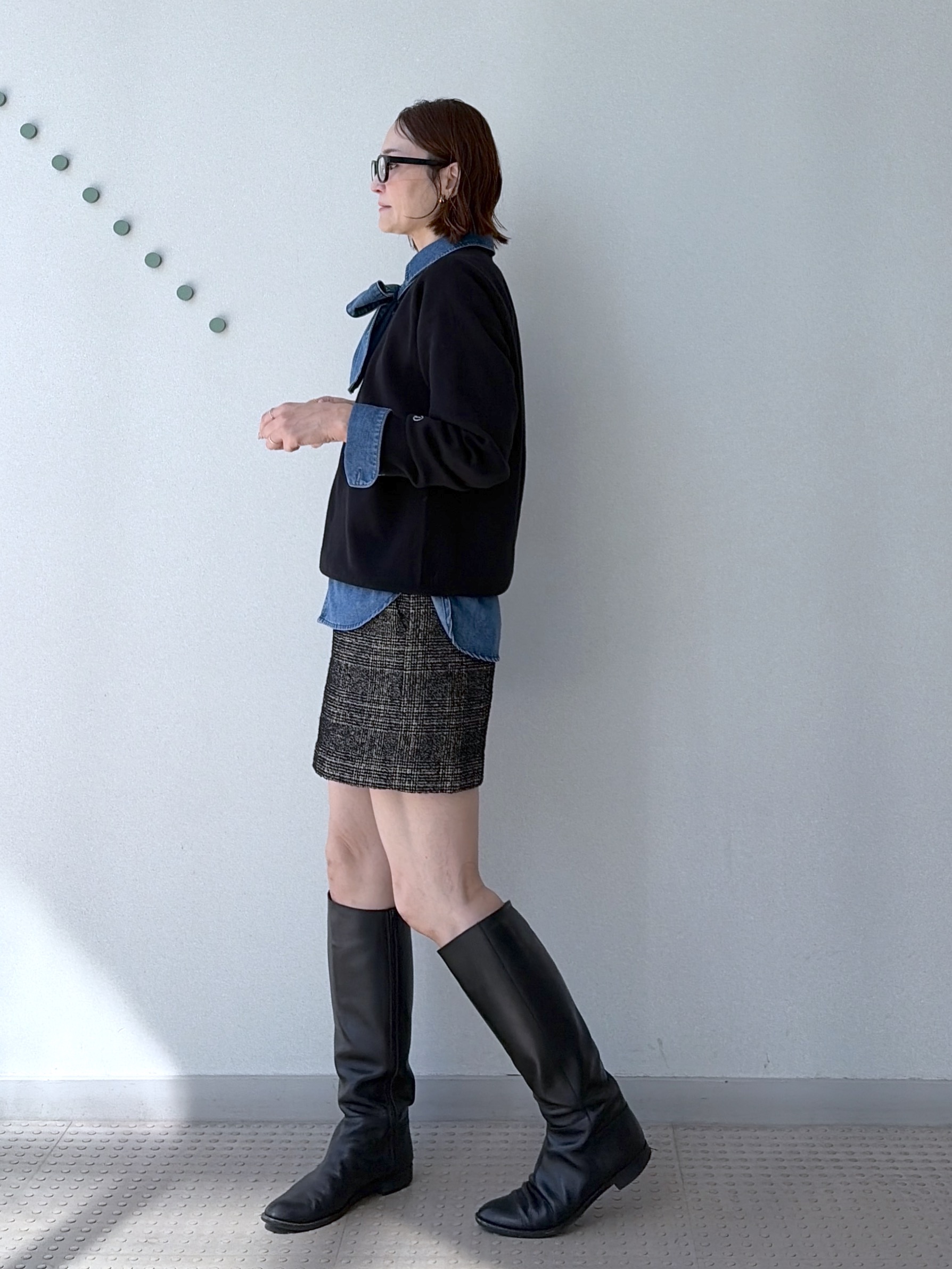 yoshikadoさんの「DRESSTERIOR｜【取り外し可能】2WAY ボウタイデニムシャツ」を使ったコーディネート