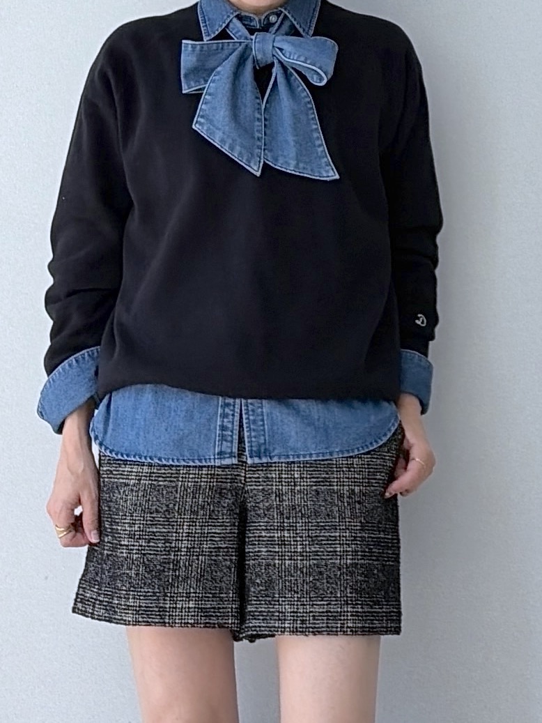 yoshikadoさんの「DRESSTERIOR｜【取り外し可能】2WAY ボウタイデニムシャツ」を使ったコーディネート