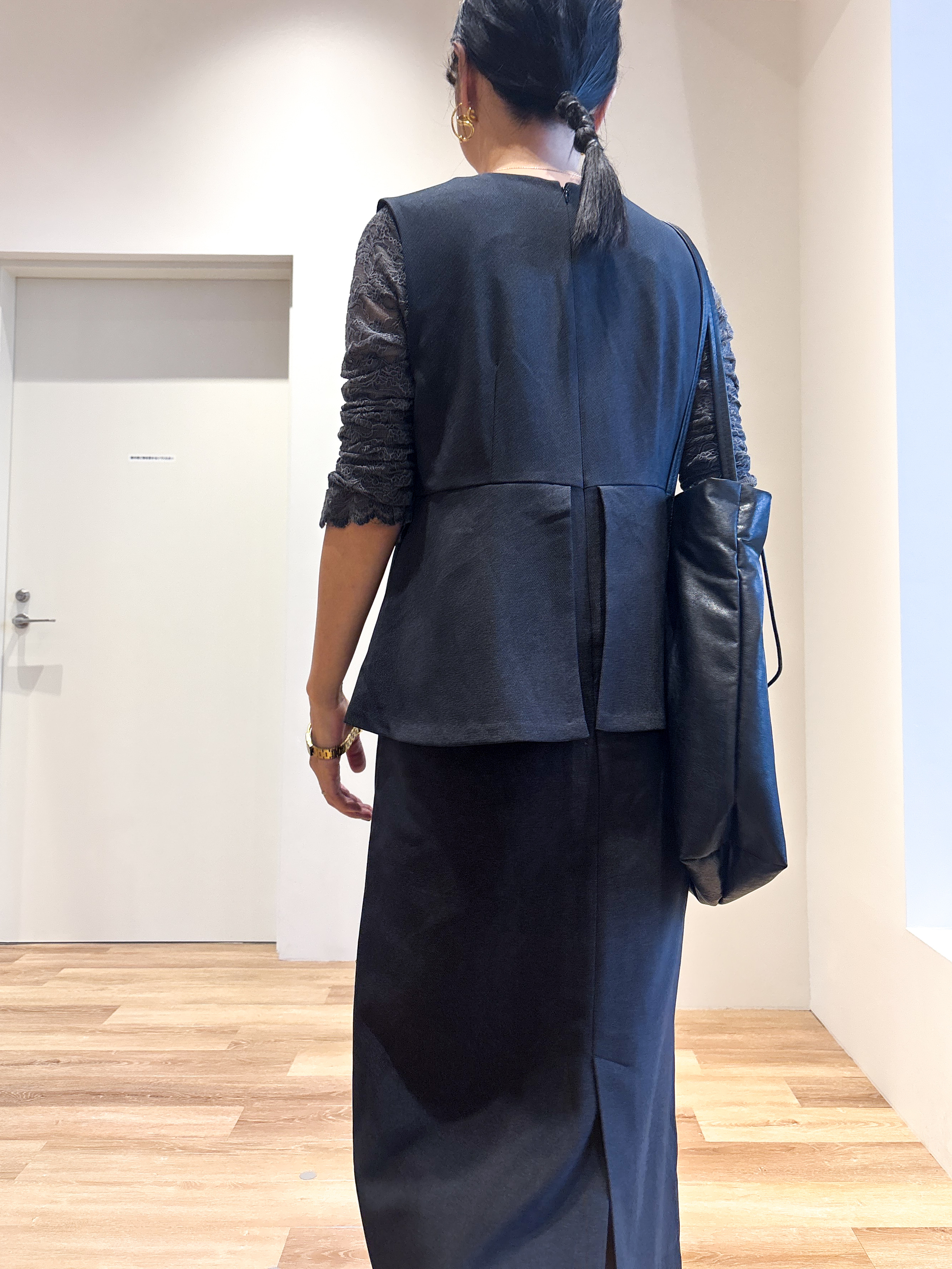 あいさんの「OPAQUE.CLIP｜レースベロア トップス【洗濯機OK】」を使ったコーディネート