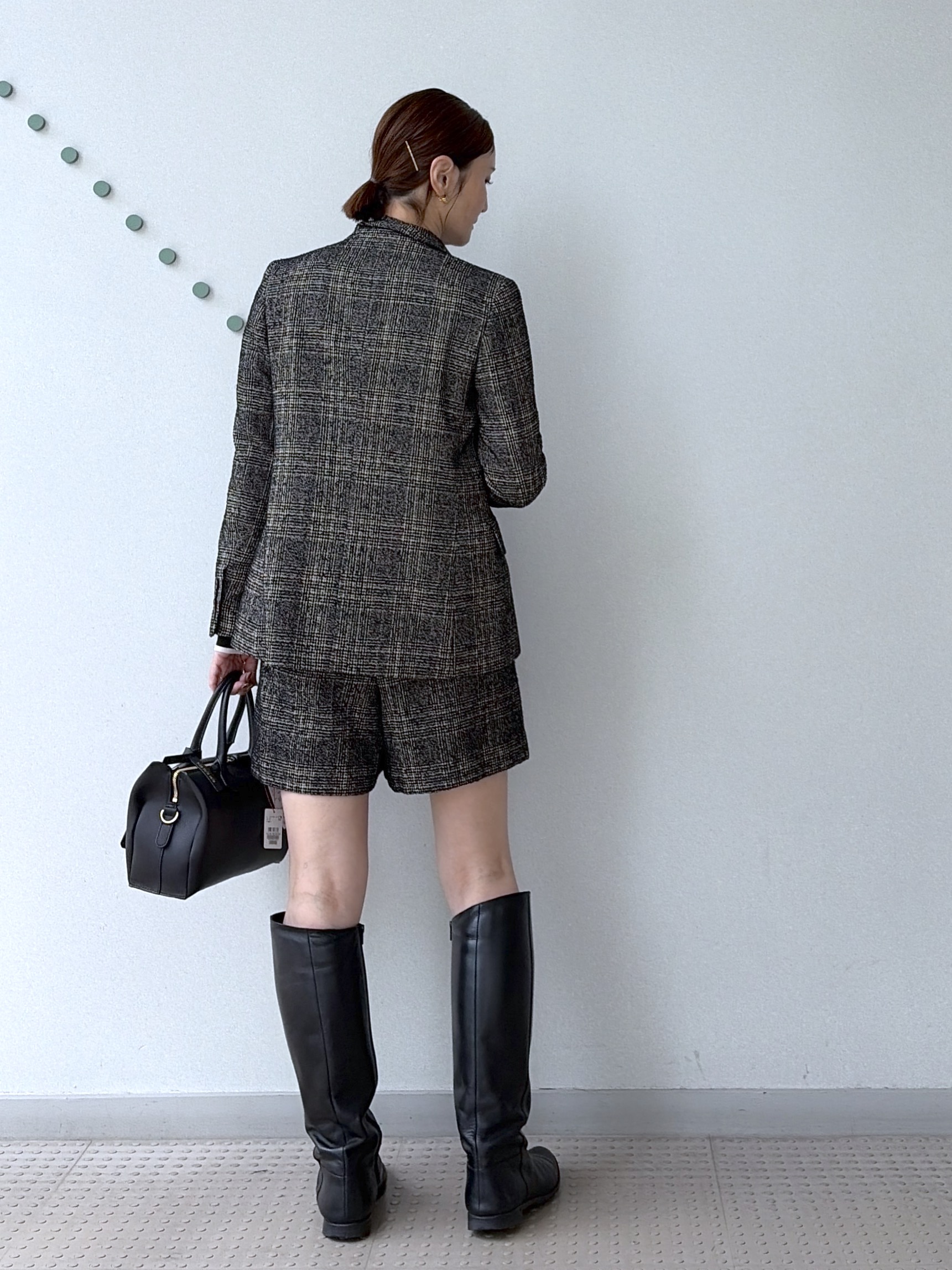yoshikadoさんの「DRESSTERIOR｜【取り外し可能】2WAY ボウタイデニムシャツ」を使ったコーディネート
