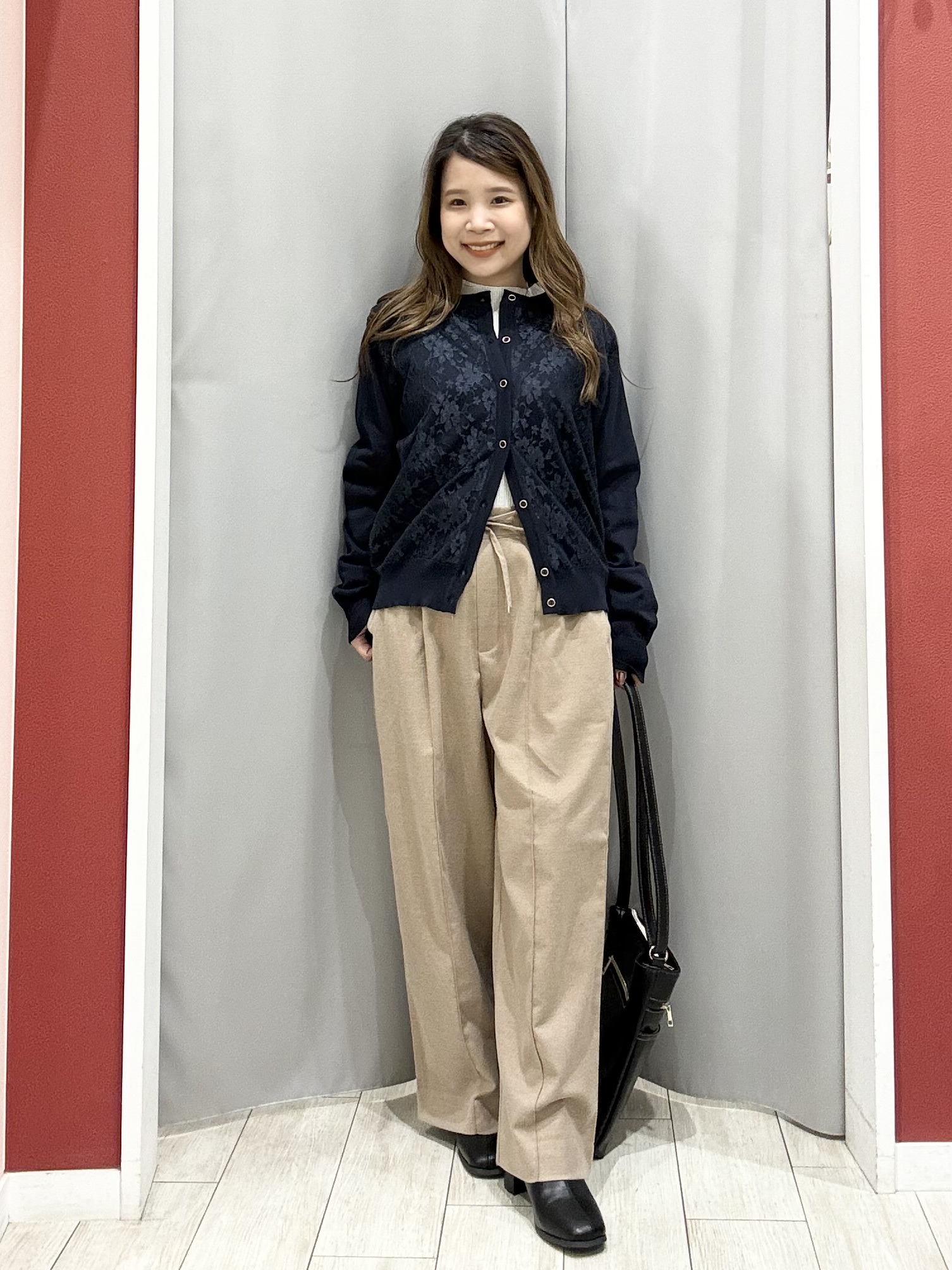shioさんの「SHOO･LA･RUE｜【洗濯機可/S-LL】周りと差がつく レースデザインカーディガン」を使ったコーディネート