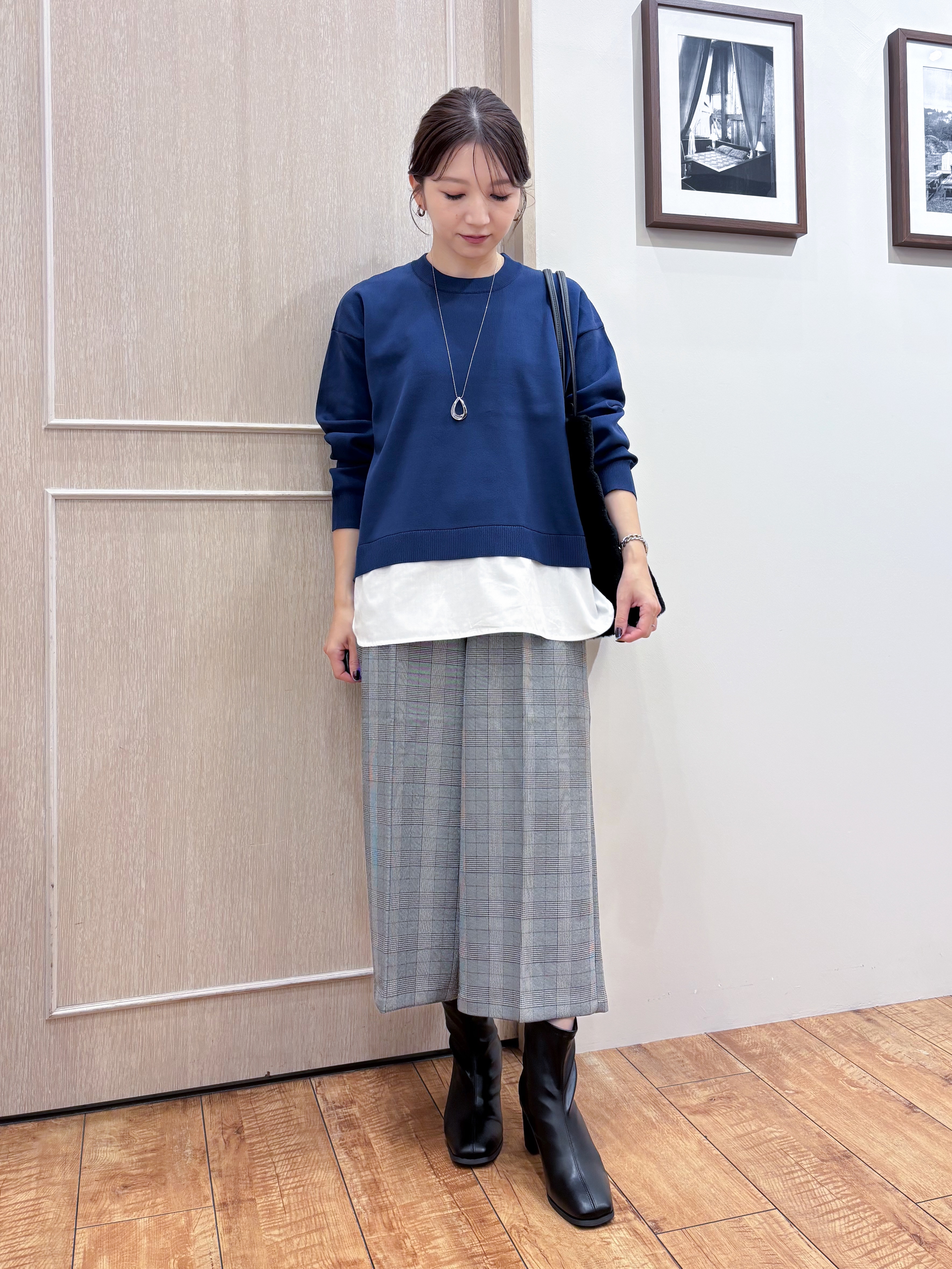 なみさんの「SHOO･LA･RUE｜【S-LL】着るだけできまる シャツレイヤード風 スポンディッシュニット」を使ったコーディネート