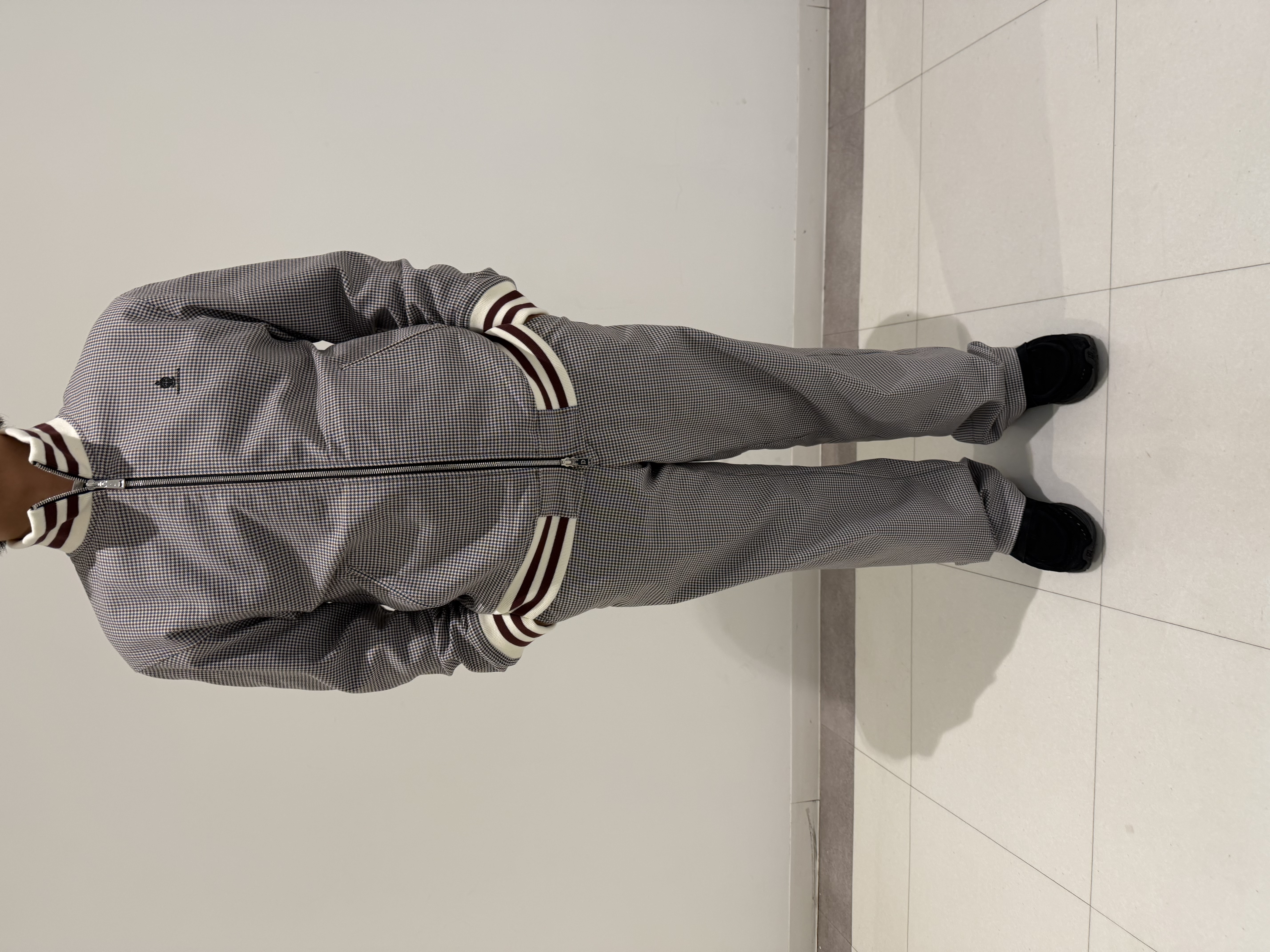 MATSUBARAさんの「DRESSTERIOR｜ハウンドトゥース ハイネックリブジャケット」を使ったコーディネート