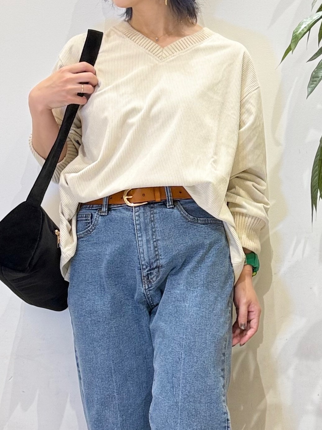 misakiさんの「SHOO･LA･RUE｜【S-LL/洗濯機可/前後2WAY】大人上品にきまる コーデュロイトップス」を使ったコーディネート
