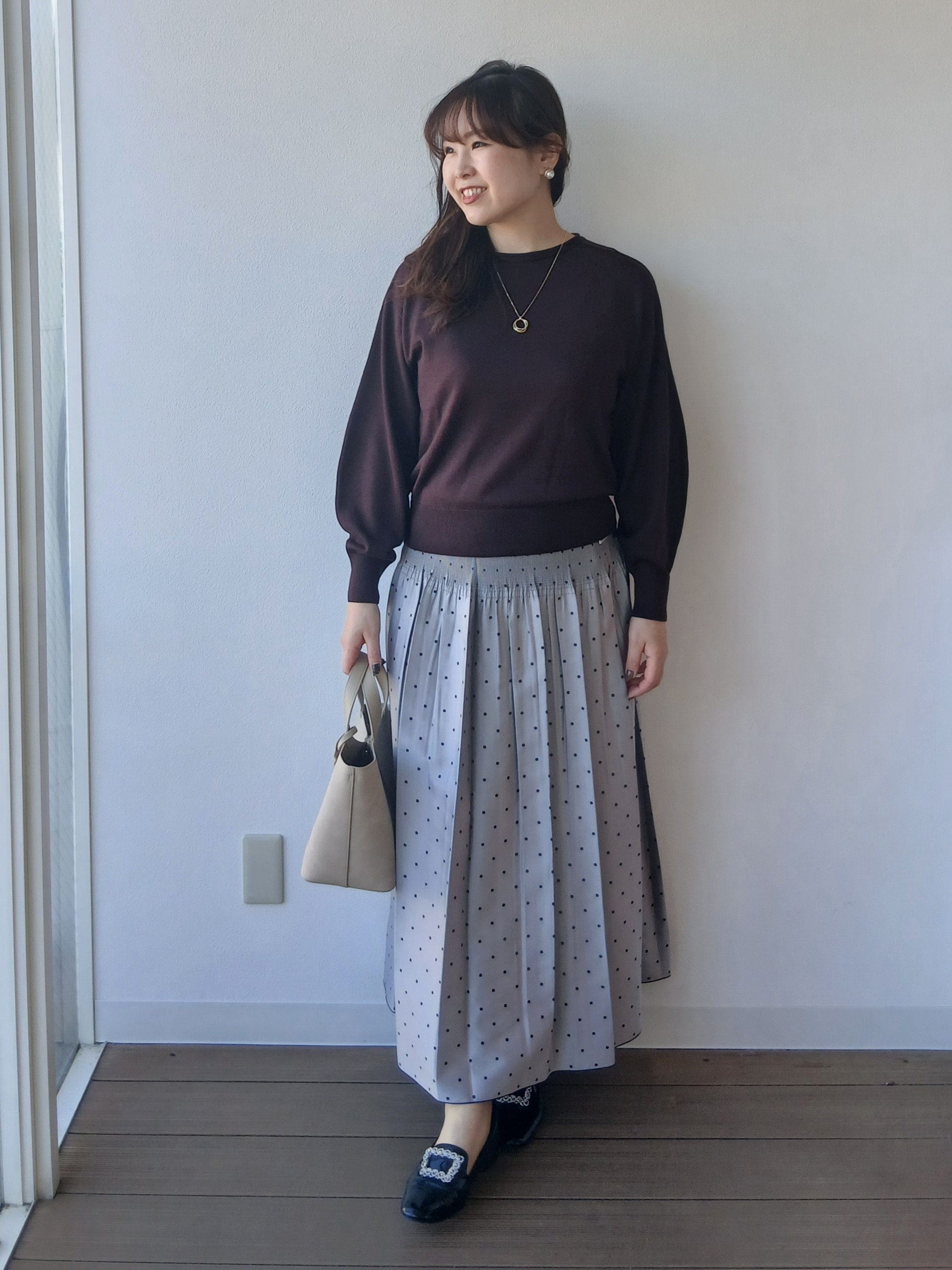 なみきさんの「UNTITLED｜【大人の抜け感/8色展開】ボリュームスリーブニットプルオーバー」を使ったコーディネート
