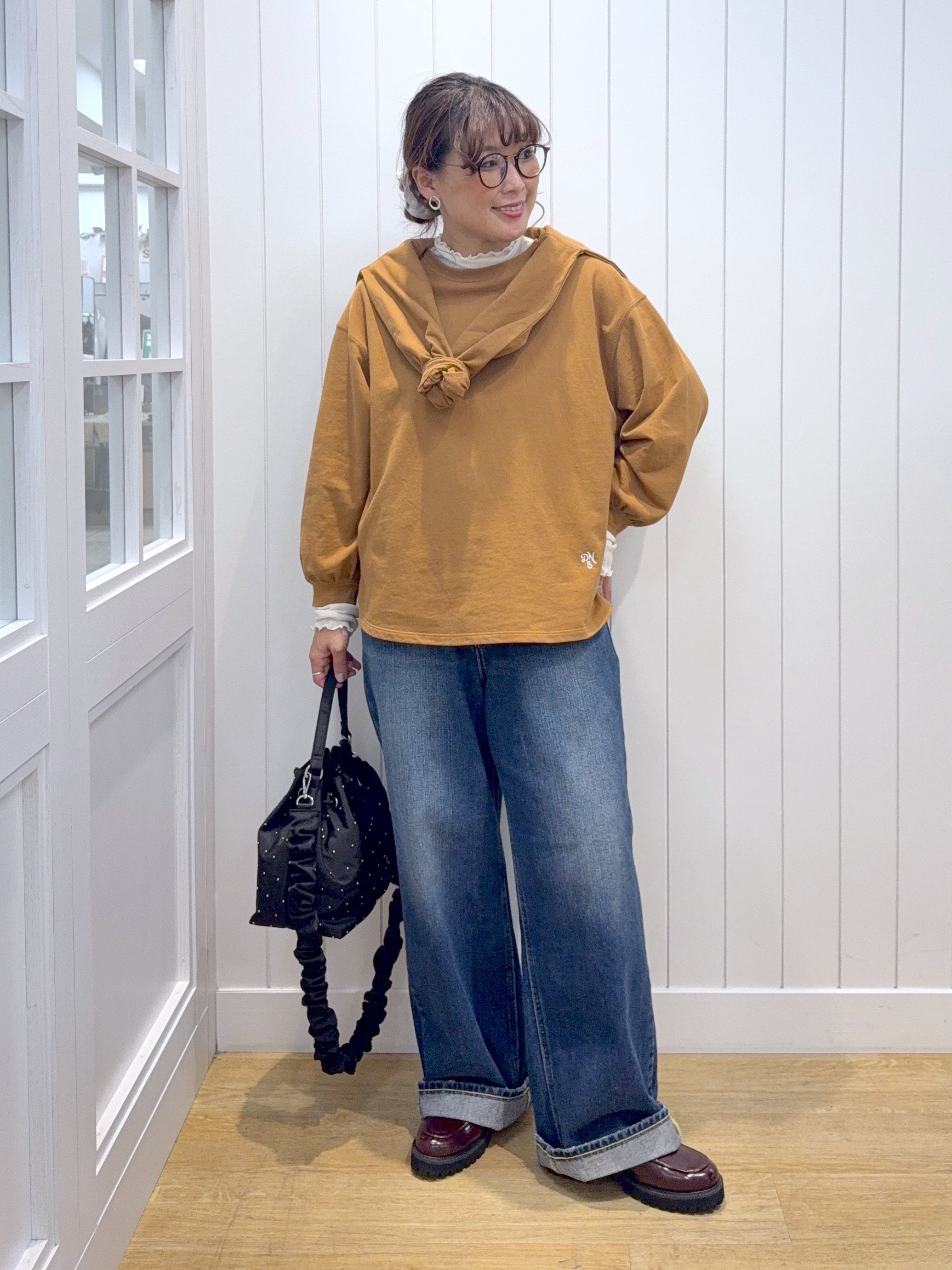Osawaさんの「Dessin｜【洗える/7色展開/XS-L】バックヘンリーミニ裏毛 長袖」を使ったコーディネート