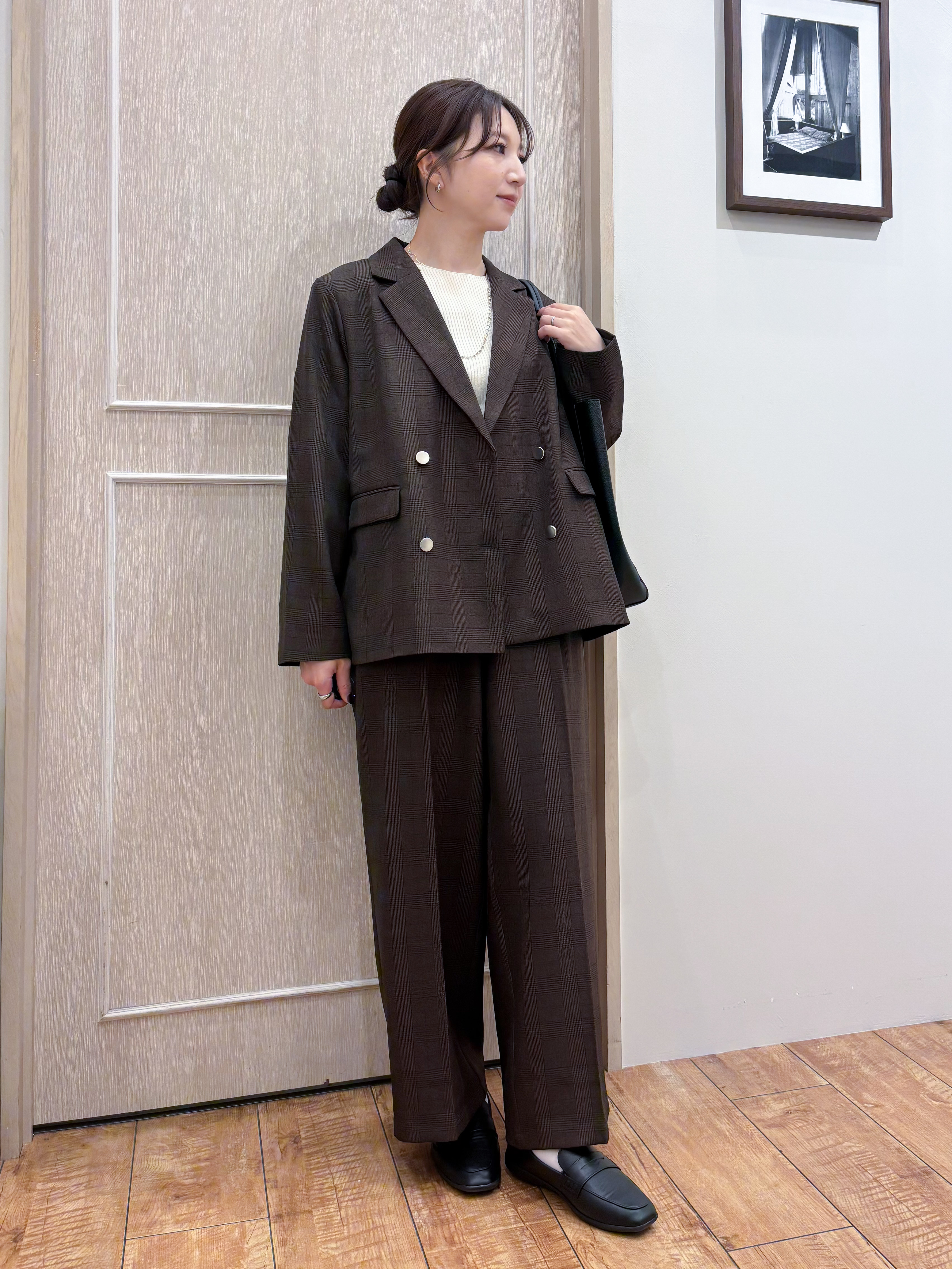 なみさんの「SHOO･LA･RUE｜【セットアップ可/洗濯後しわになりにくい】ウールフィール ダブルジャケット」を使ったコーディネート