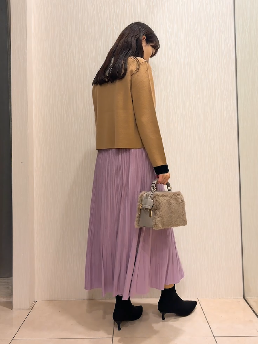 SAHOさんの「UNTITLED｜【アンサンブル可/ジャケットライク】モールラインカーディガン」を使ったコーディネート