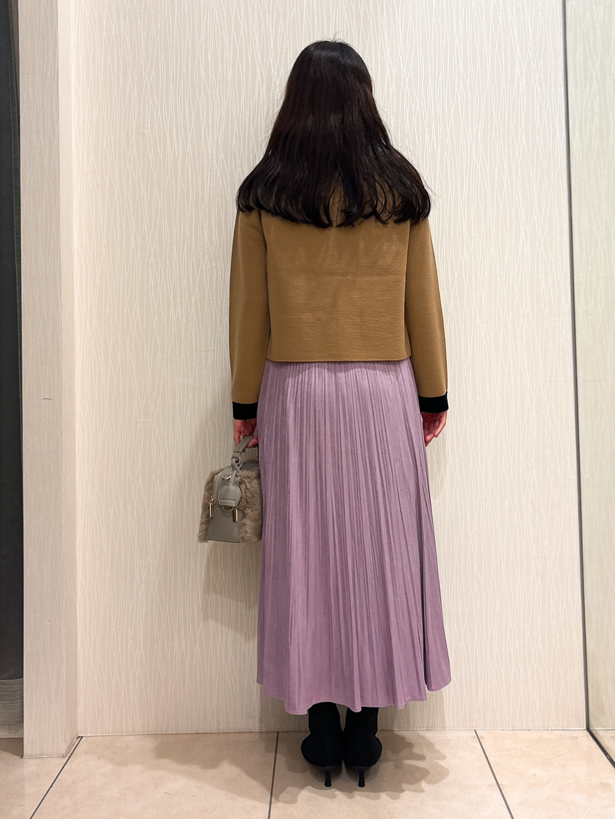 SAHOさんの「UNTITLED｜【アンサンブル可/ジャケットライク】モールラインカーディガン」を使ったコーディネート