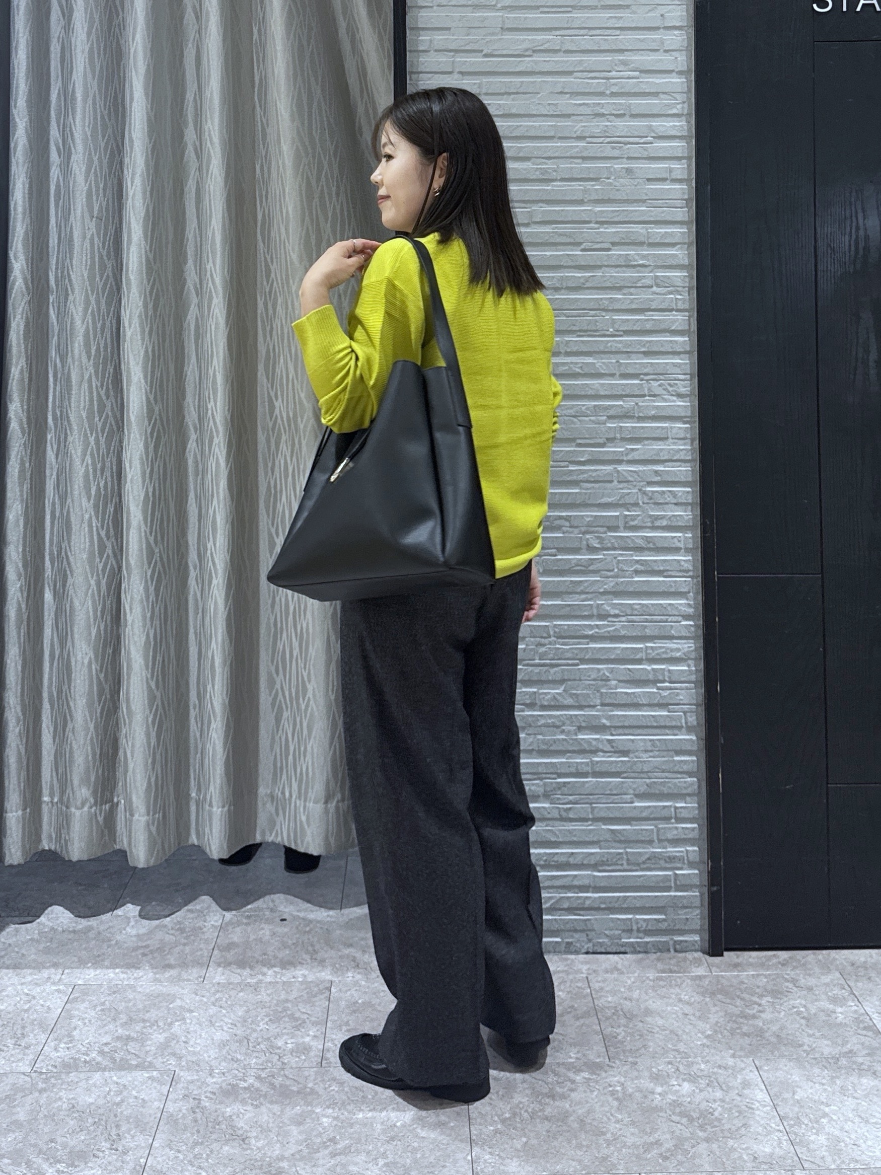chさんの「THE SHOP TK｜【毛玉防止/蓄熱/洗える】美映えガーターニット」を使ったコーディネート